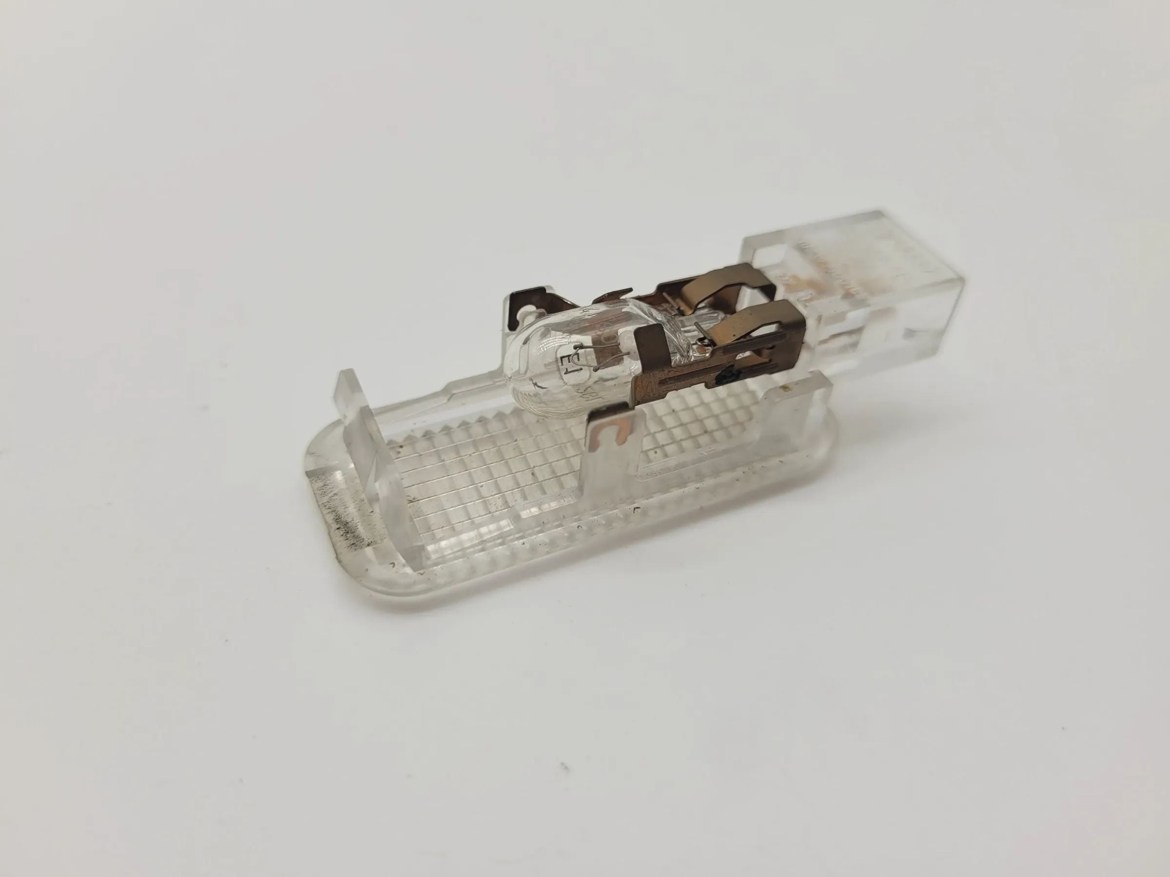 Original Audi A6 (4B2/4B4) Türleuchte Warnleuchte Weiss 4B0947415
