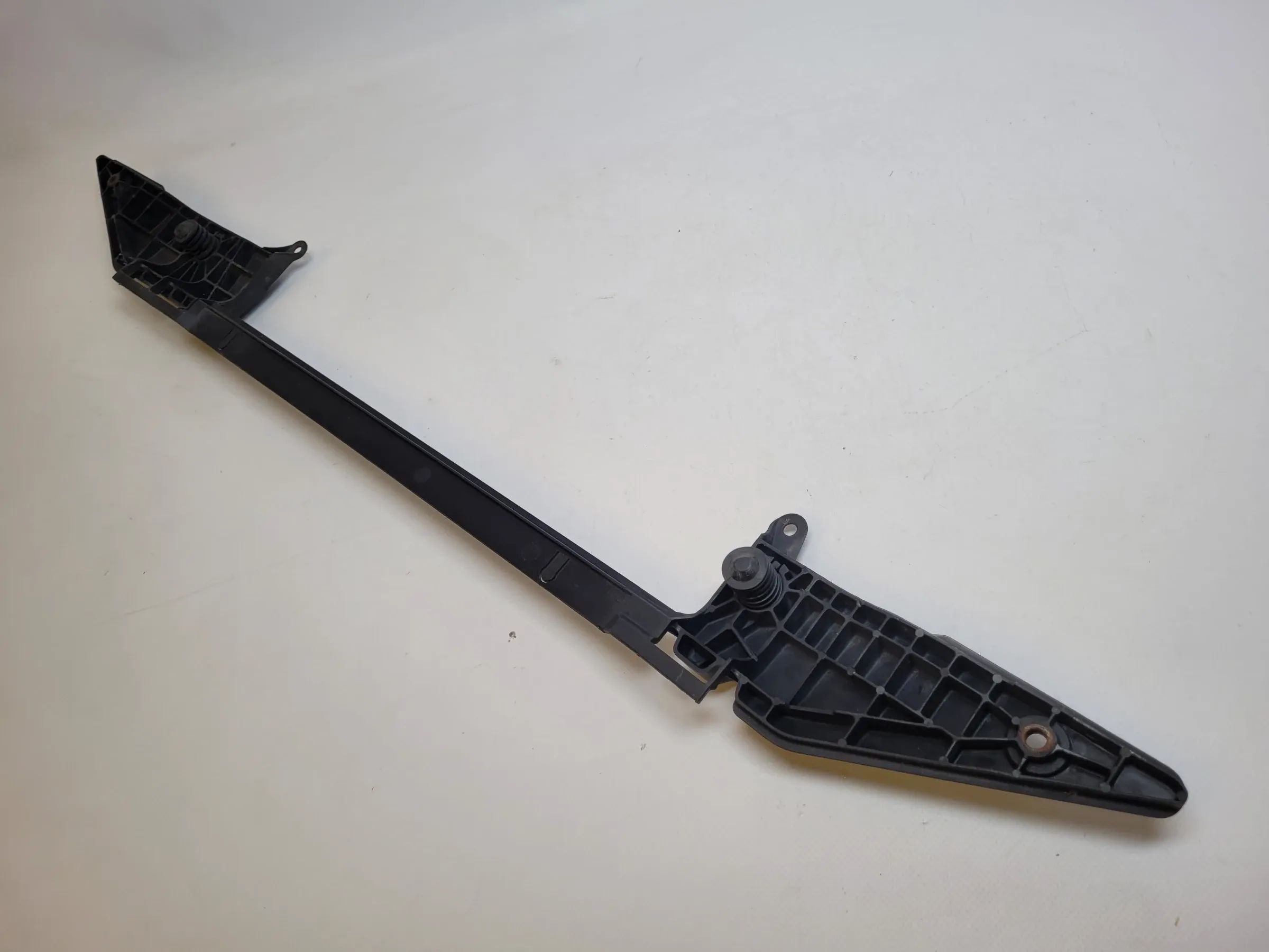 Original BMW X5 (E53) Halter Wasserkühler Halterung 17.11-1439117