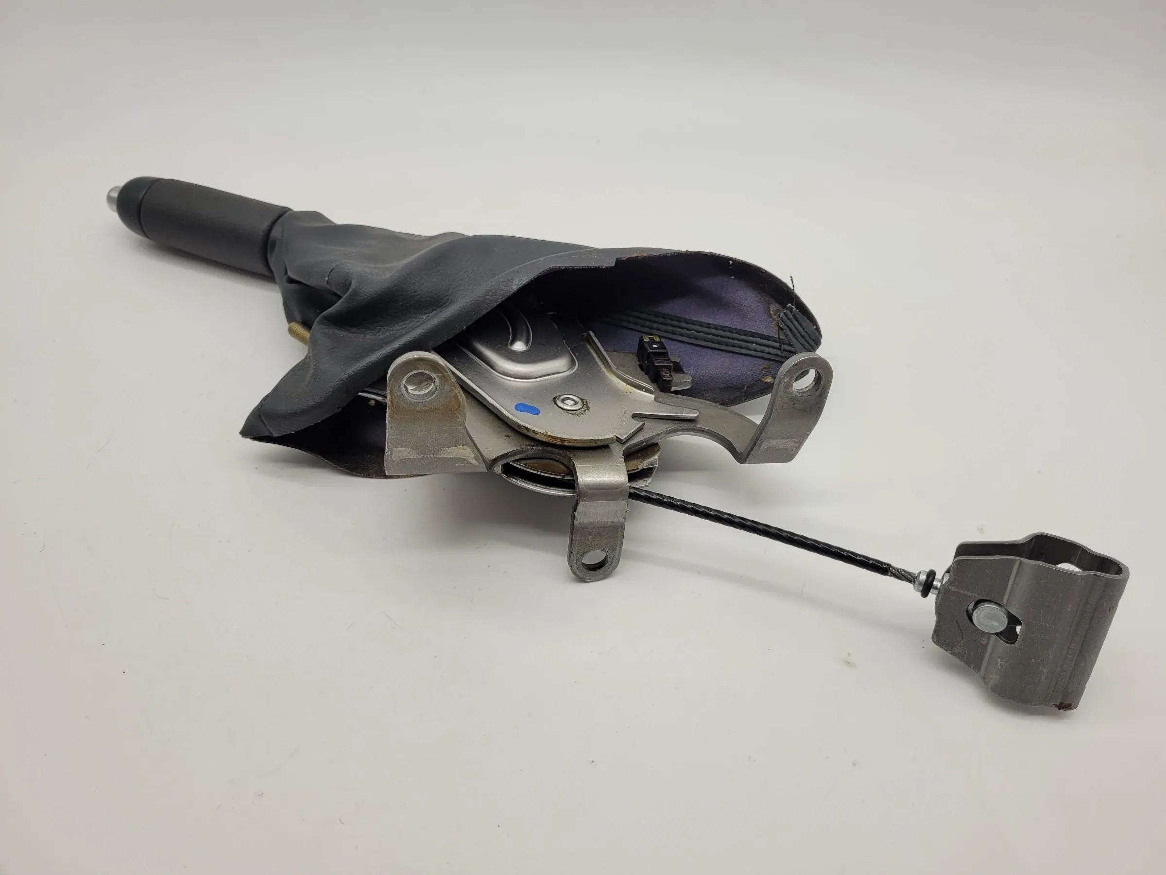 Original Mini One (R50/R53) Handbremshebel Handbremse + Manschette 6774814