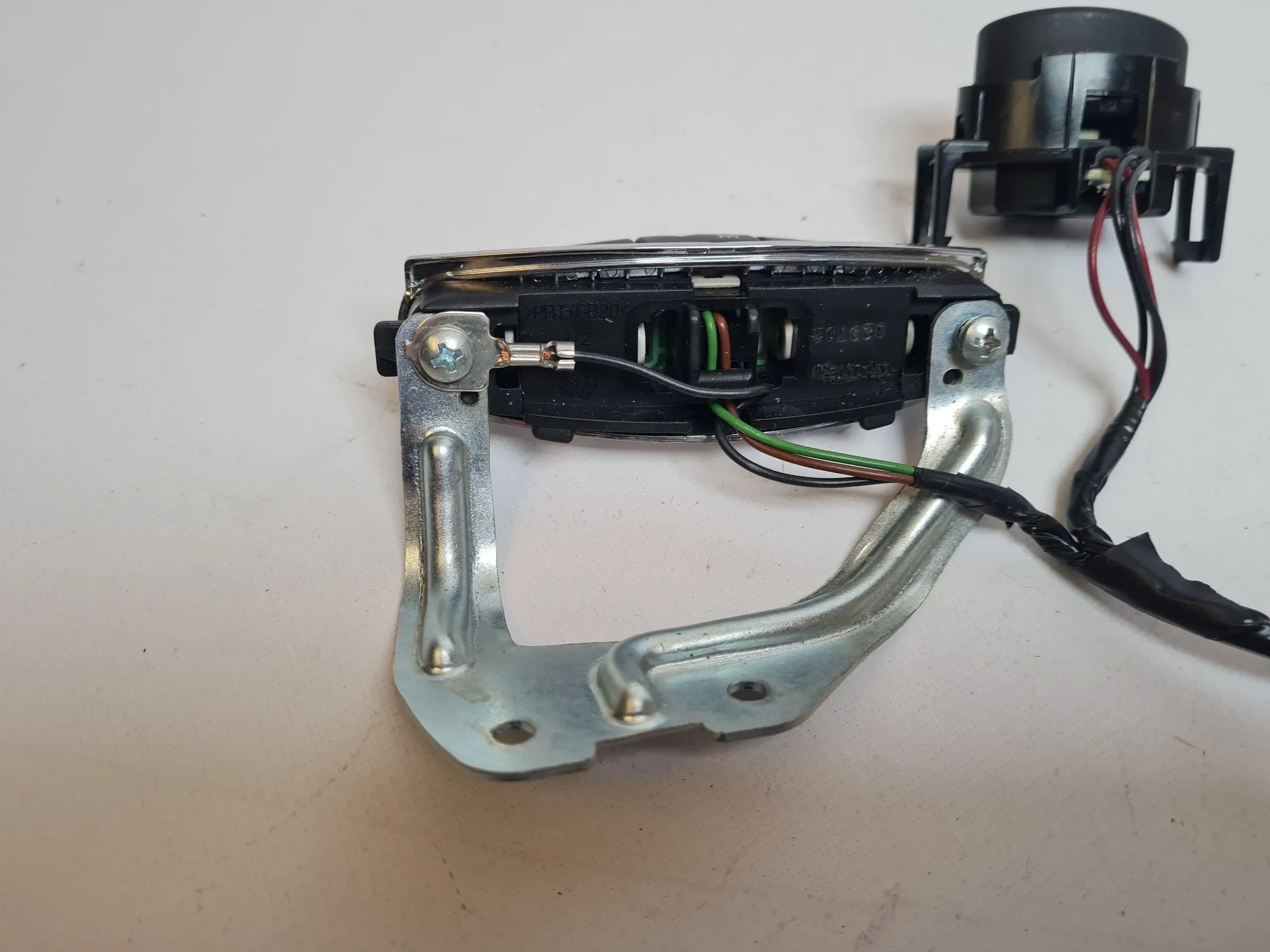 Original Rover 45/75 2003 (RT/RJ) Lenkrad Taste Knopf Multifunktion 020702