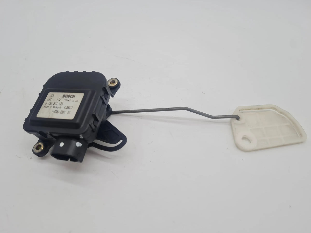 Original Audi A6 (4B2/4B4) Stellmotor Temperaturregelklappe 0132801129