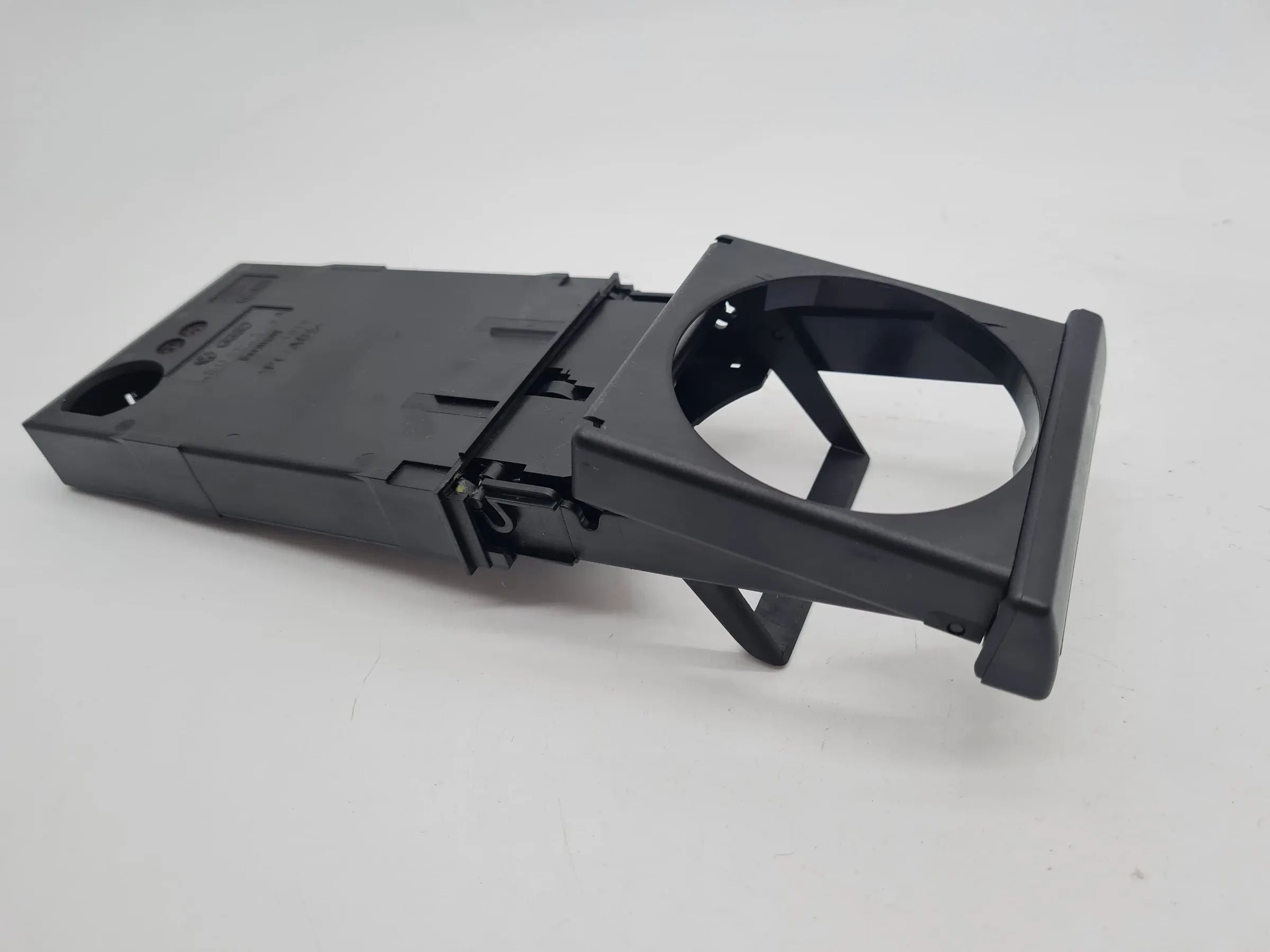 Original Audi A6 (4B2/4B4) Becherhalter Dosenhalter Getränkehalter 4B0862534A