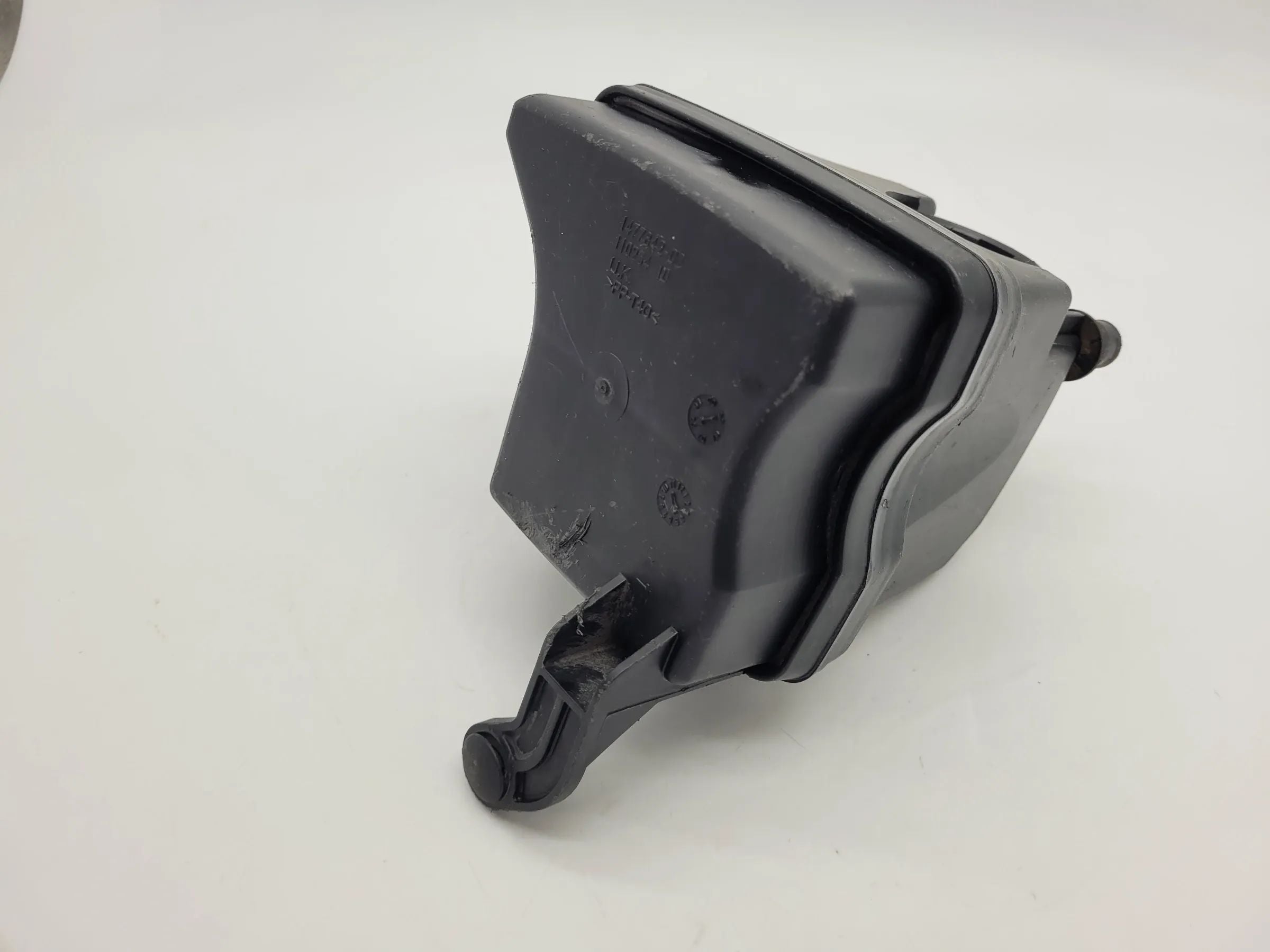 Original Mini One (R50/R53) Luftansaugresonator 1477842-02