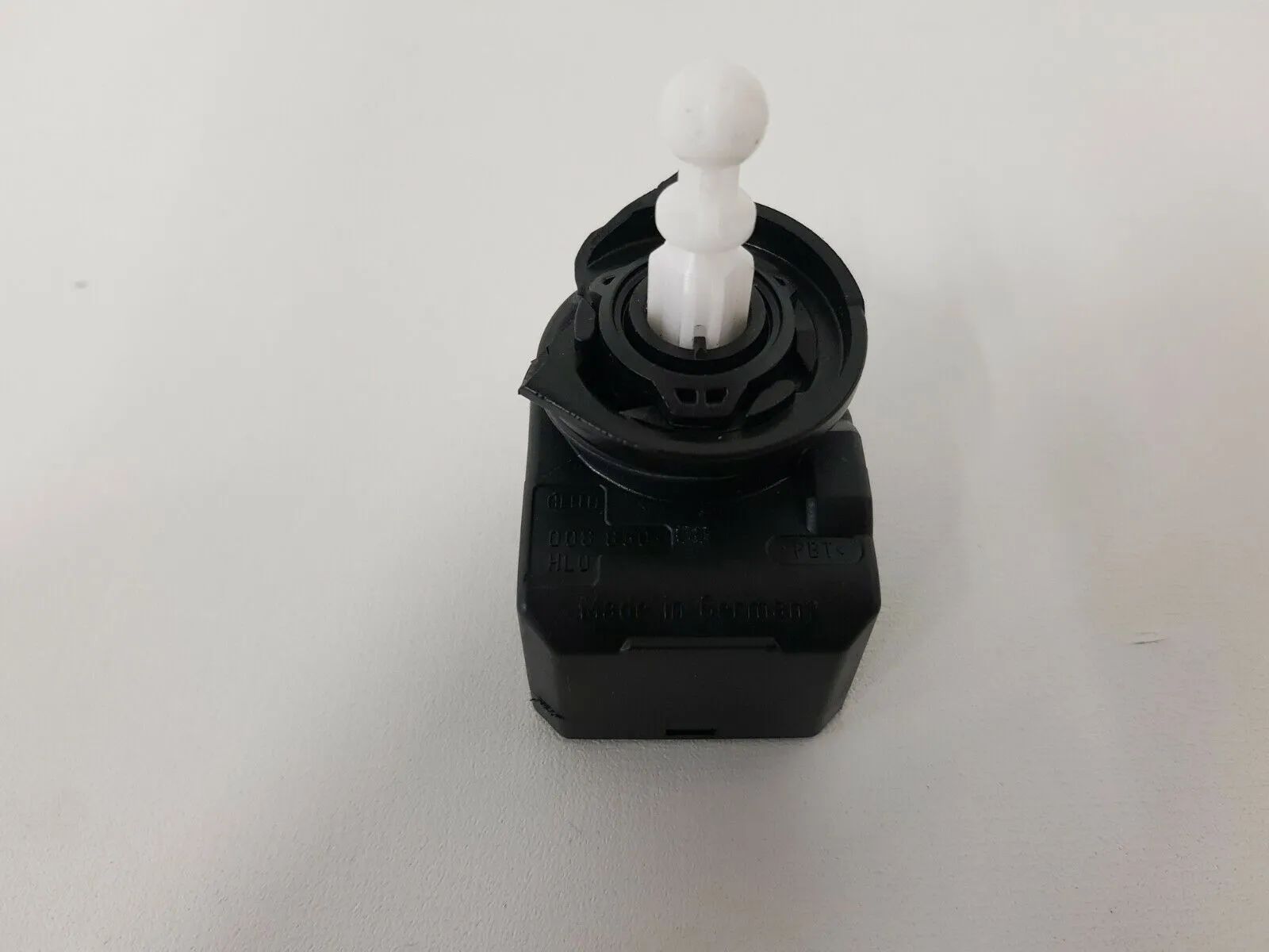 VW Golf 5 V 6 VI Motor Regulador de Altura de Faros LWR 008830-00 Hella Original