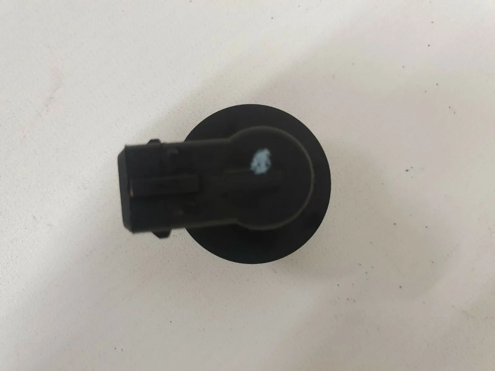 Oryginalny wewnętrzny uchwyt lampy Alfa Romeo 145 prawa lub lewa