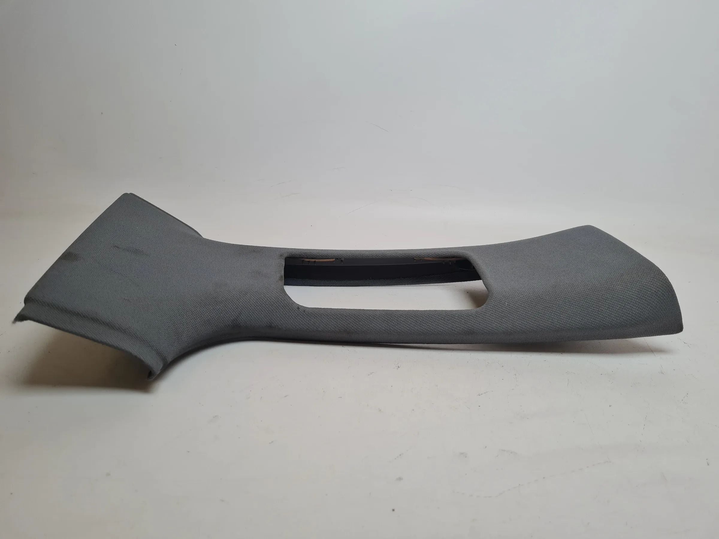Original Audi A6 (4B2/4B4) Verkleidung B-Säule Rechts Oben Grau 4B0867244