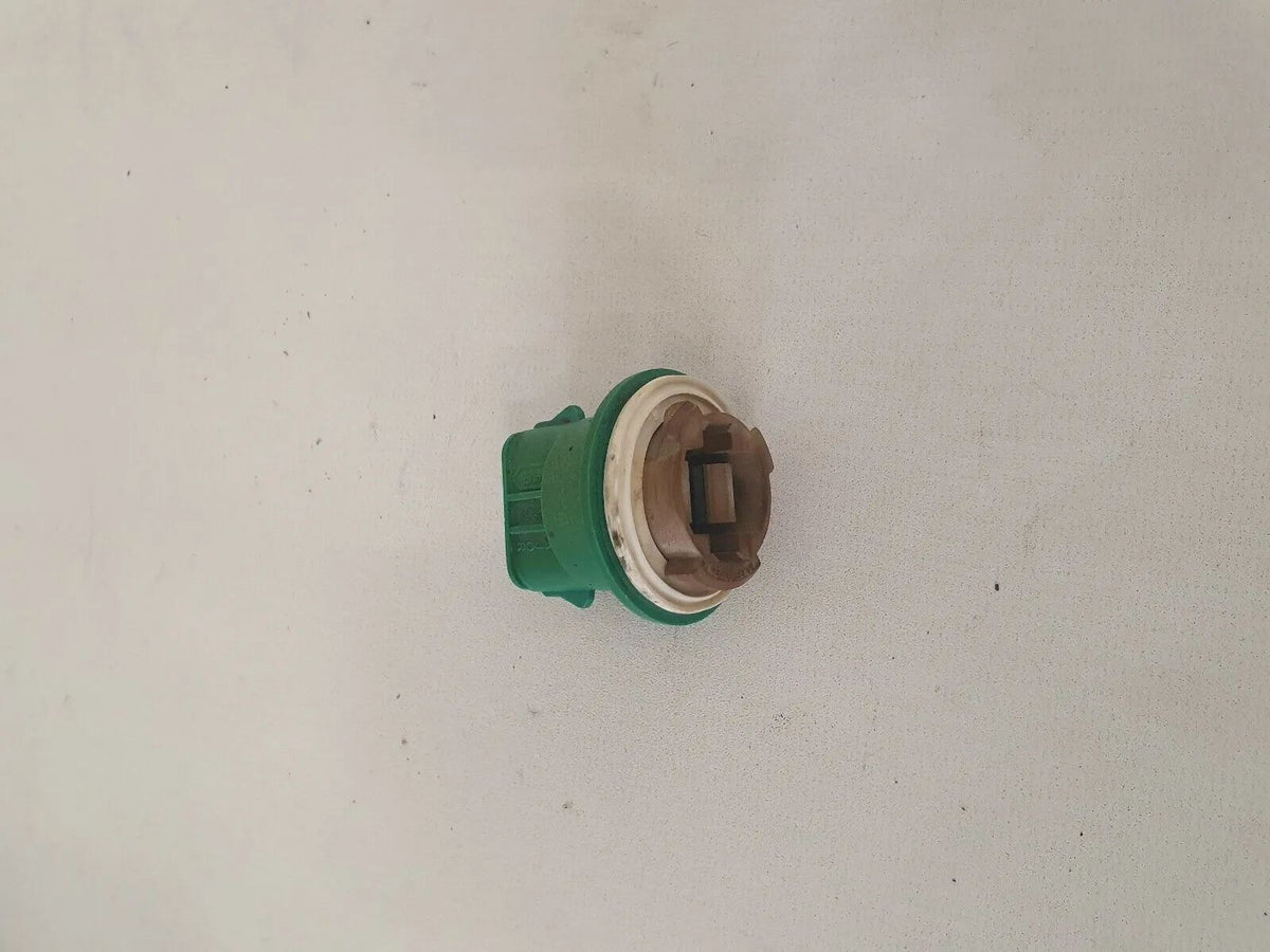 ⭐⭐⭐ original Ford Explorer U2 tail light bulb holder A35N8 ⭐⭐⭐ 