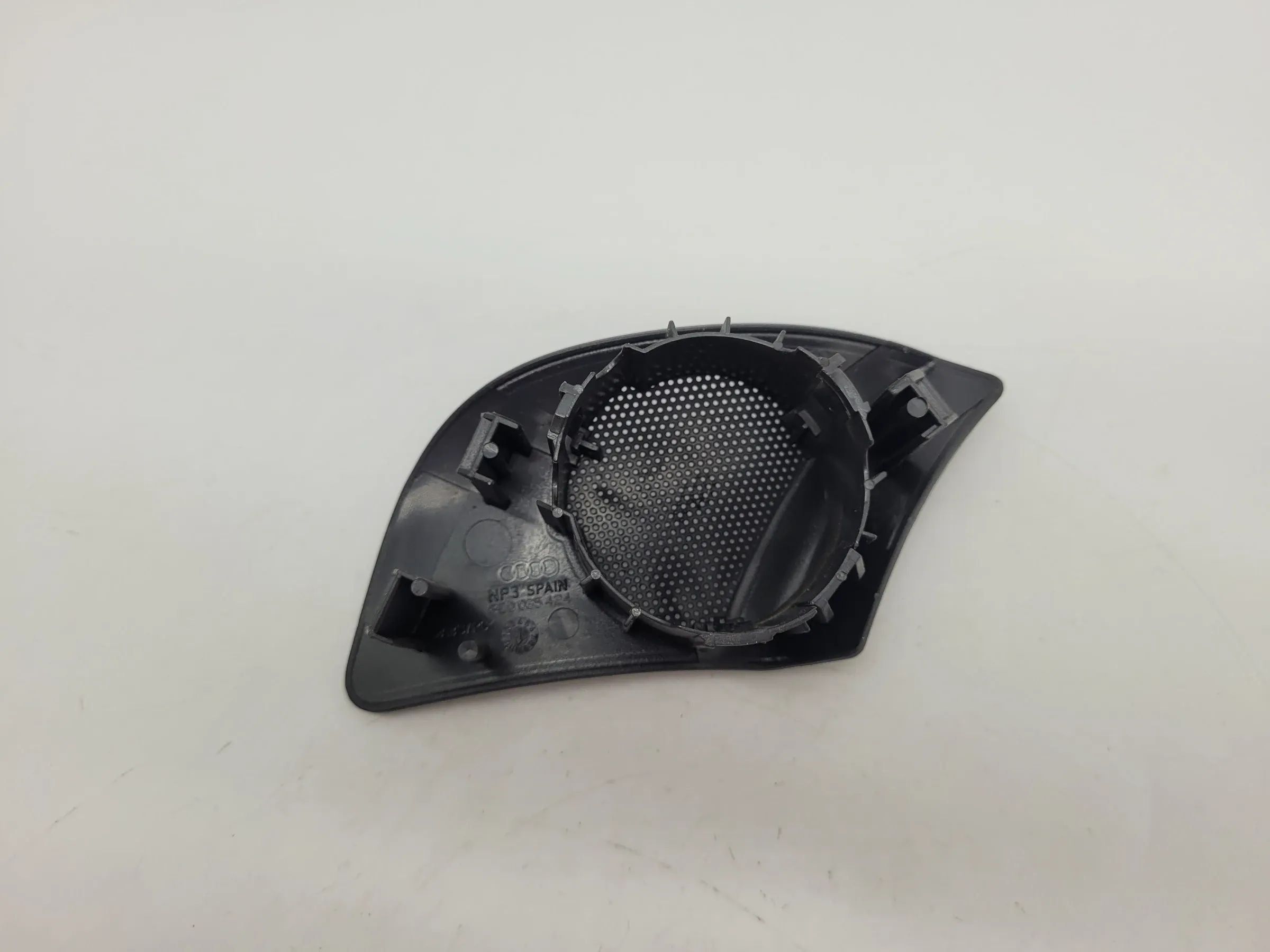 Original Audi A4 (8E/B6/B7) Abdeckung Blende Lautsprecher Rechts Vorne 8E0035424