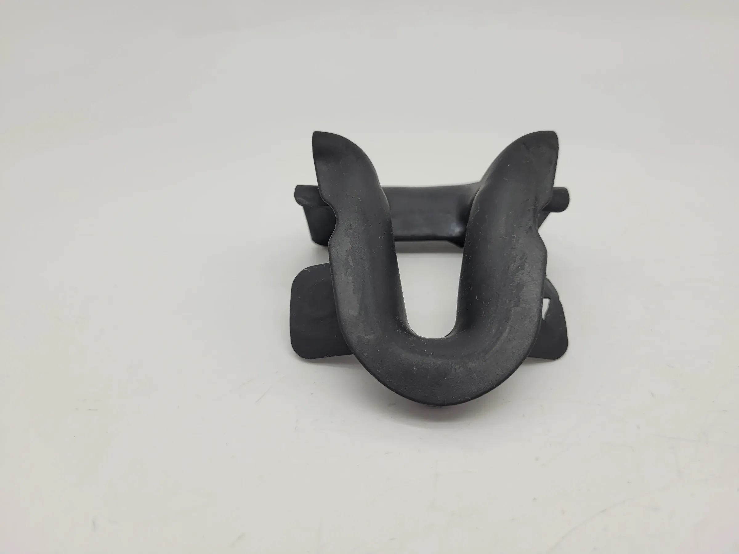 Original Audi A4 (8E/B6/B7) Türschloss Gummi L/R Vorne/Hinten 8E0837087D