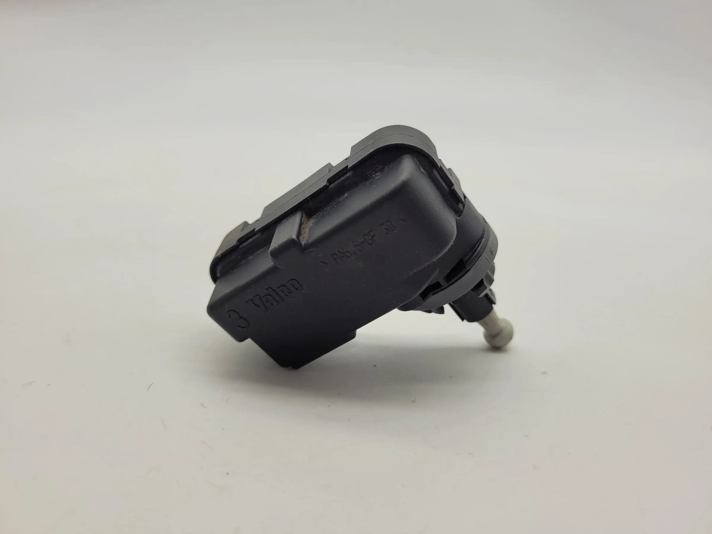 Original Opel Meriva A Stellmotor Leuchtweitenregulierung (L/R) (93321052/53)