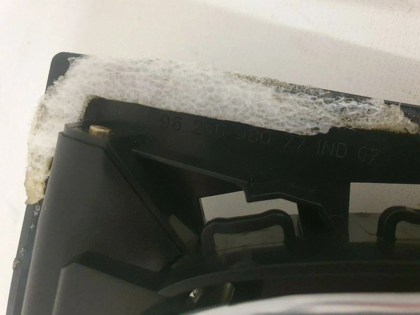 Оригинальная внутренняя ручка двери Peugeot 206 CC правая 9623698077