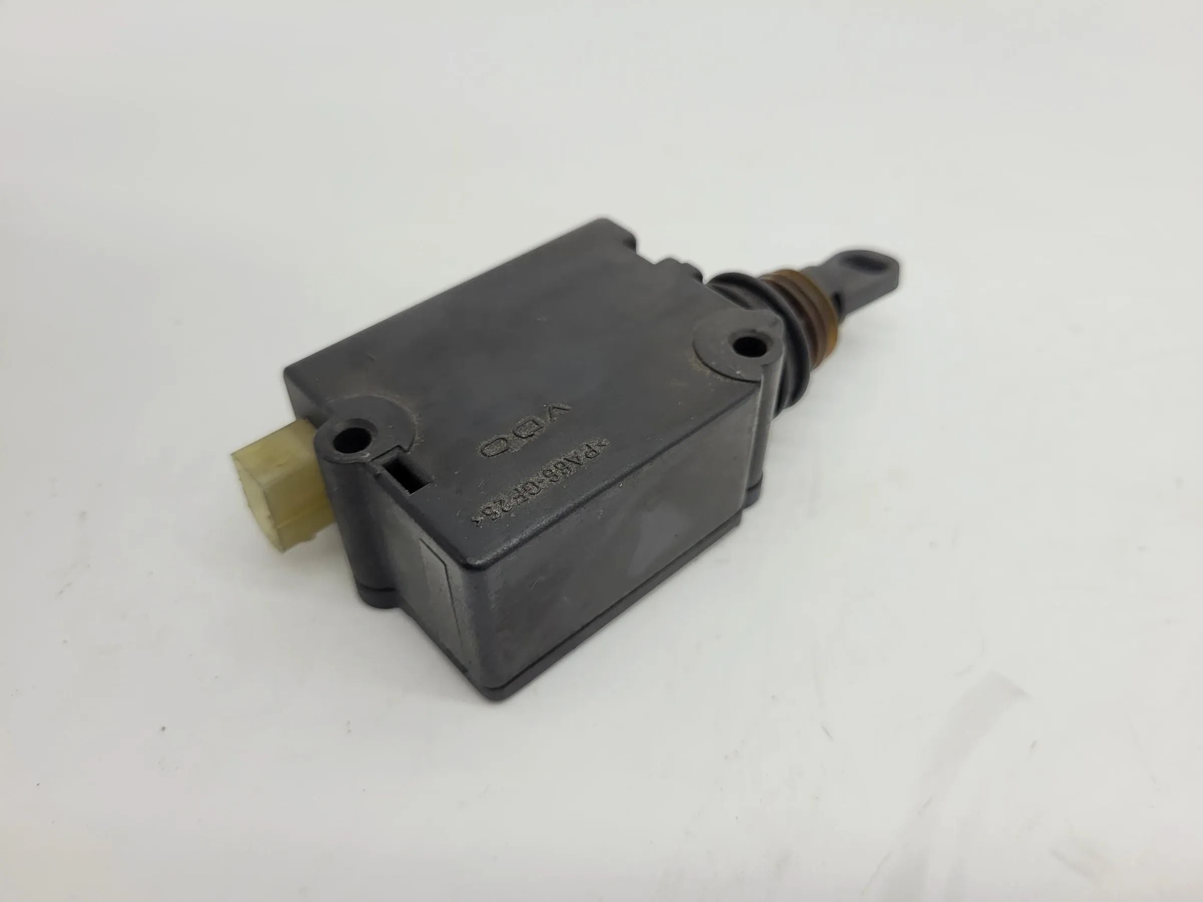 BMW 5er Touring E39 Stellantrieb Stellmotor Heckklappe 8384069 (Original)