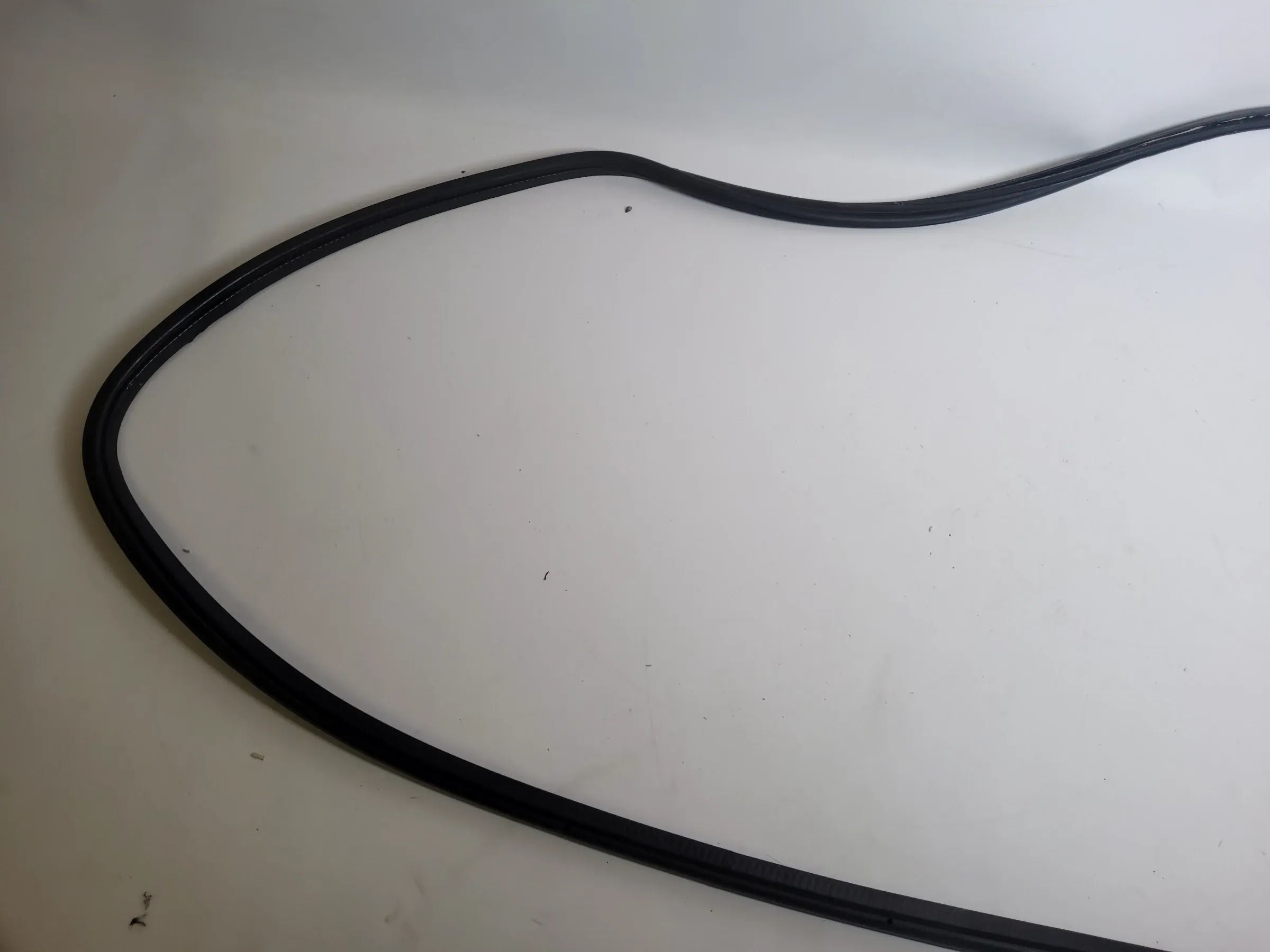BMW 5er Touring E39 Dichtung Kofferaum Heckklappe Hinten (Original)