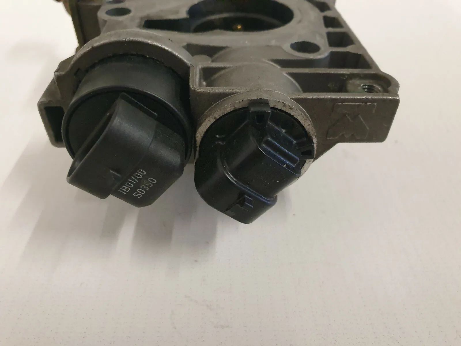 フィアット プント 188 1.2L 8V スロットルバルブ 純正 77363298 71718959 365XFE1