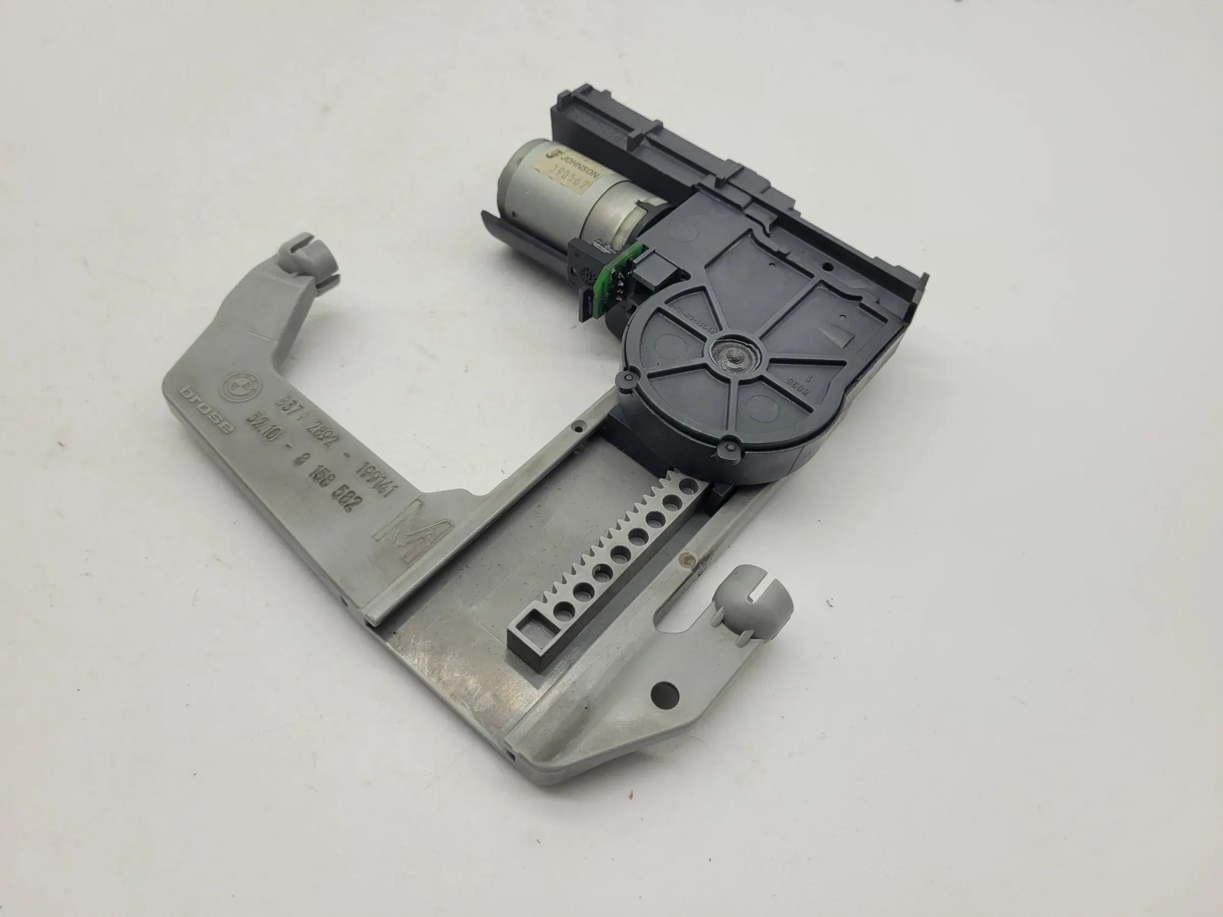 BMW 7er E38 Motor Antrieb Elektrische Kopfstütze 52.10-8158582 Original
