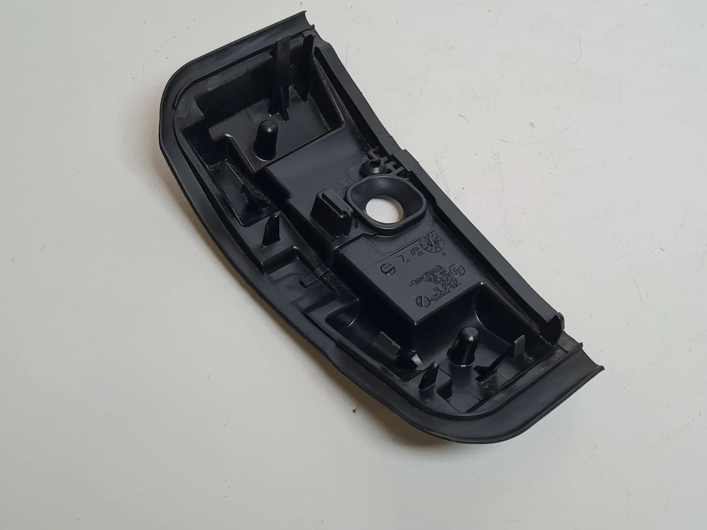 BMW 3er E90 etc. Trennwandabdichtung Abdeckung 34.30-6769327 (Original)