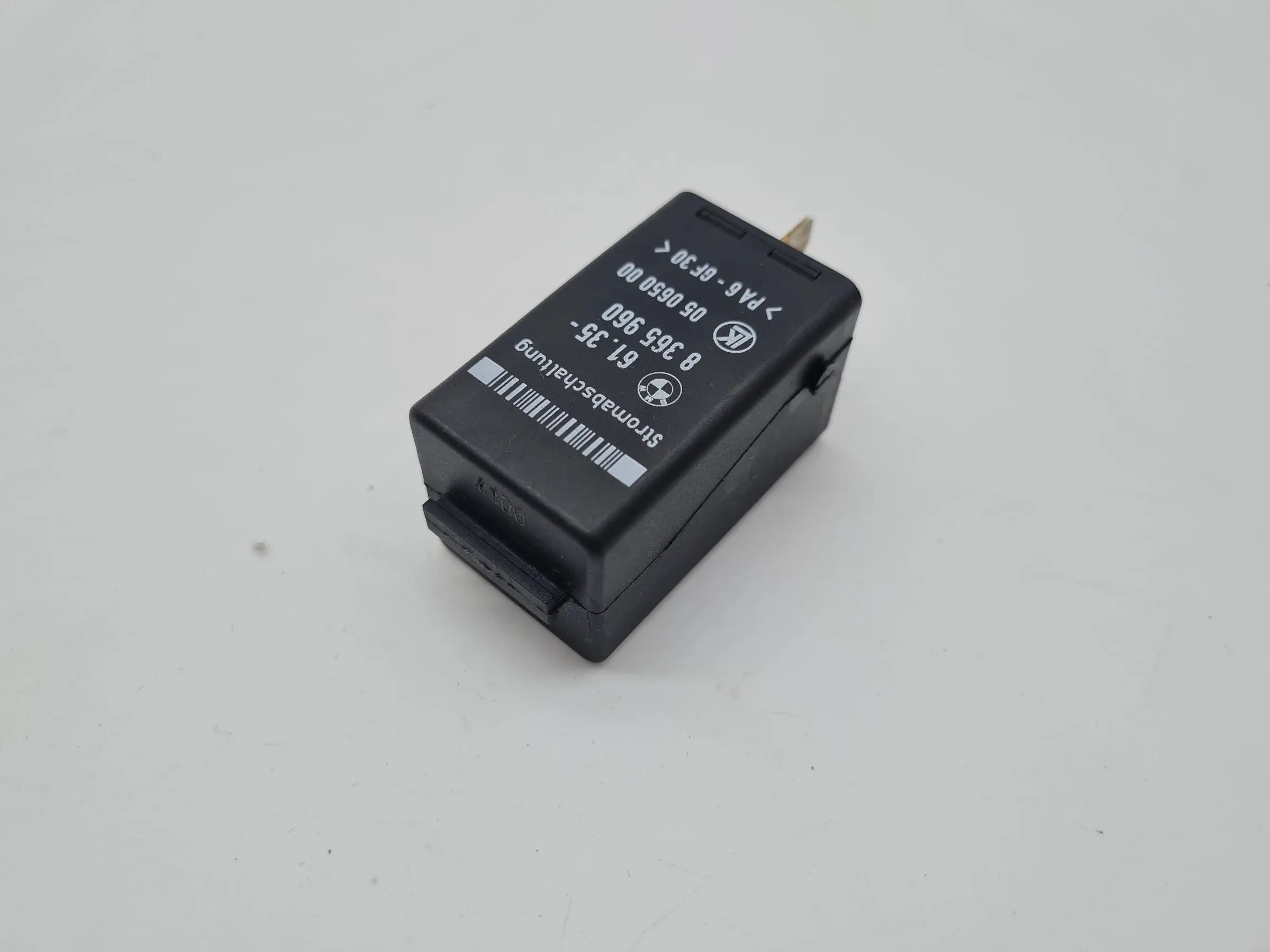 BMW 5er/7er/X5 E38/E39/E53 Ausschaltrelais 61.35-8365960 Original