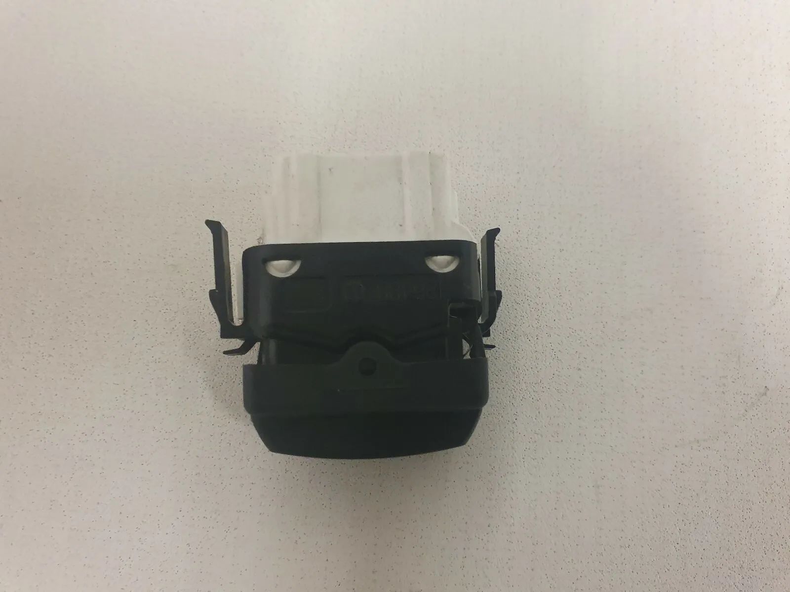 orig. Schalter, Türkontakt Schalter Türsperre RENAULT LAGUNA II (BG0/1_) 002445A