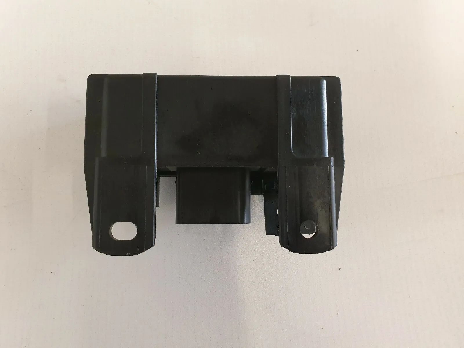 อะไหล่แท้ Mercedes-Benz A Klasse W168 A170 CDI รีเลย์ฮีตเตอร์ล่วงหน้า กล่องควบคุมฮีตเตอร์ล่วงหน้า A0255452832 K22