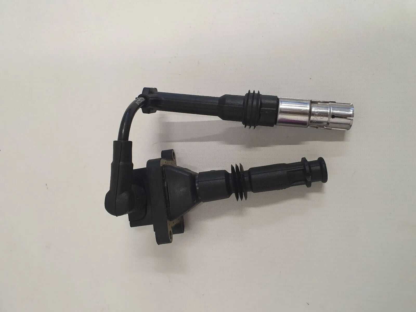Alfa Romeo 147 156 1.8 2.0 Ignition Coil Bosch 1227030071 