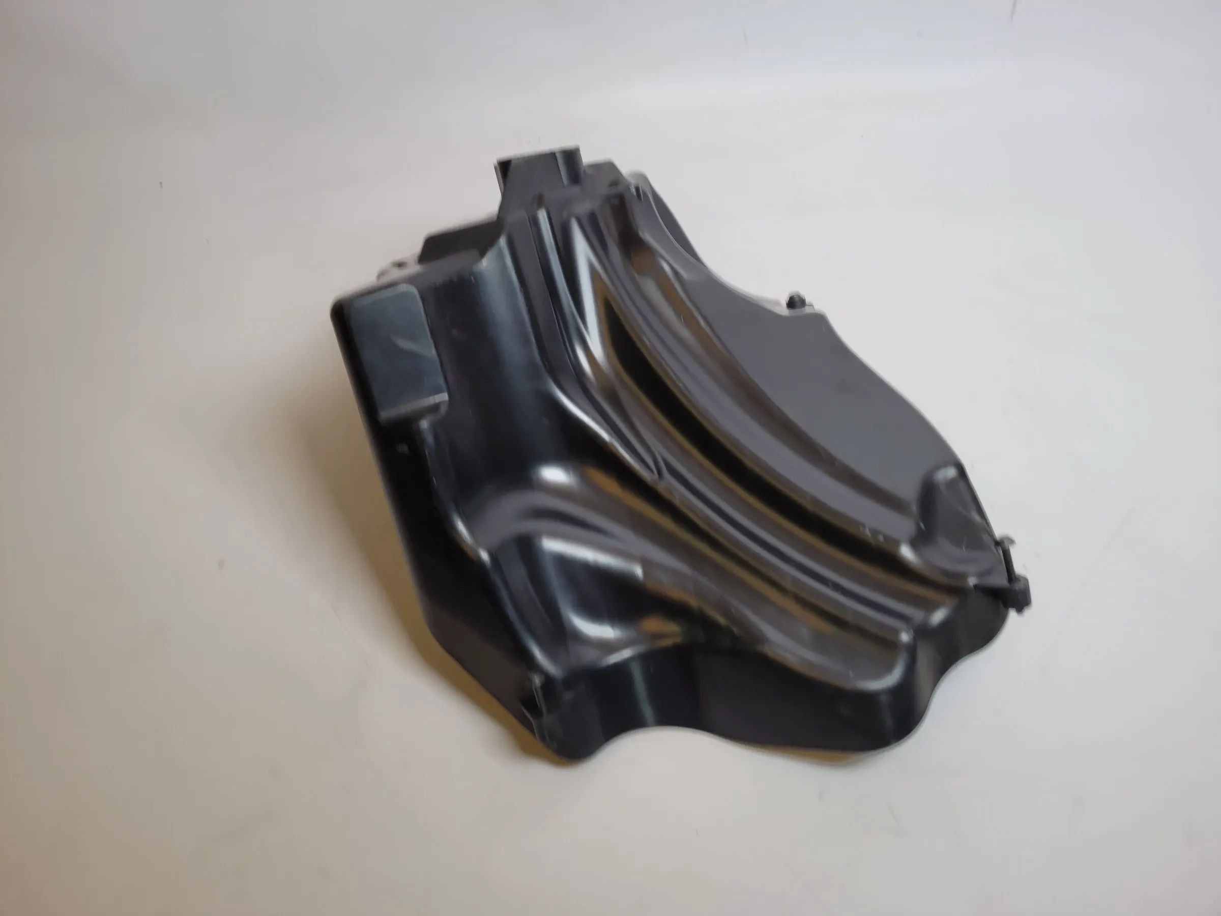 BMW 5er Touring E39 Luftfilterkasten 13.71-7532754-04 Original