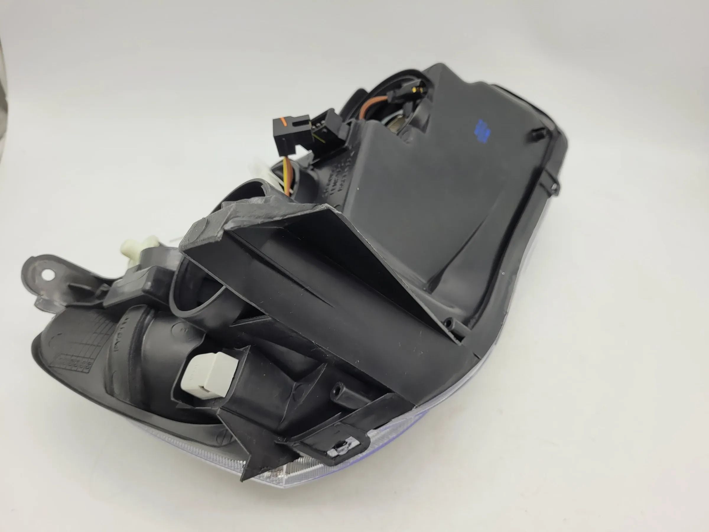Opel Corsa C X01 Scheinwerfer/Frontleuchte Links 20-6066B TYC