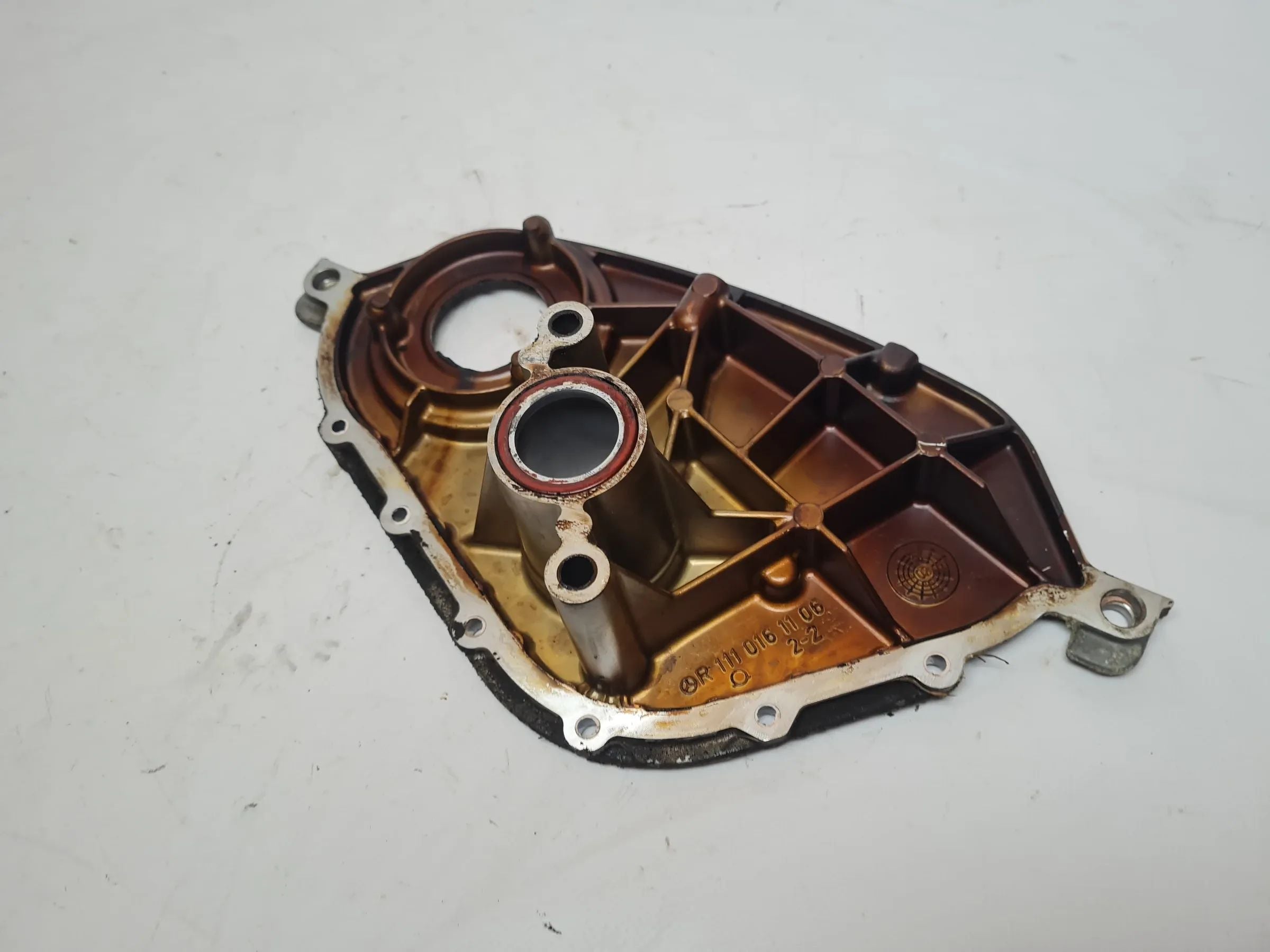 ฝาครอบหัวลูกเบี้ยว Mercedes C-Klasse CL203 ของแท้ M111.951 R1110161106
