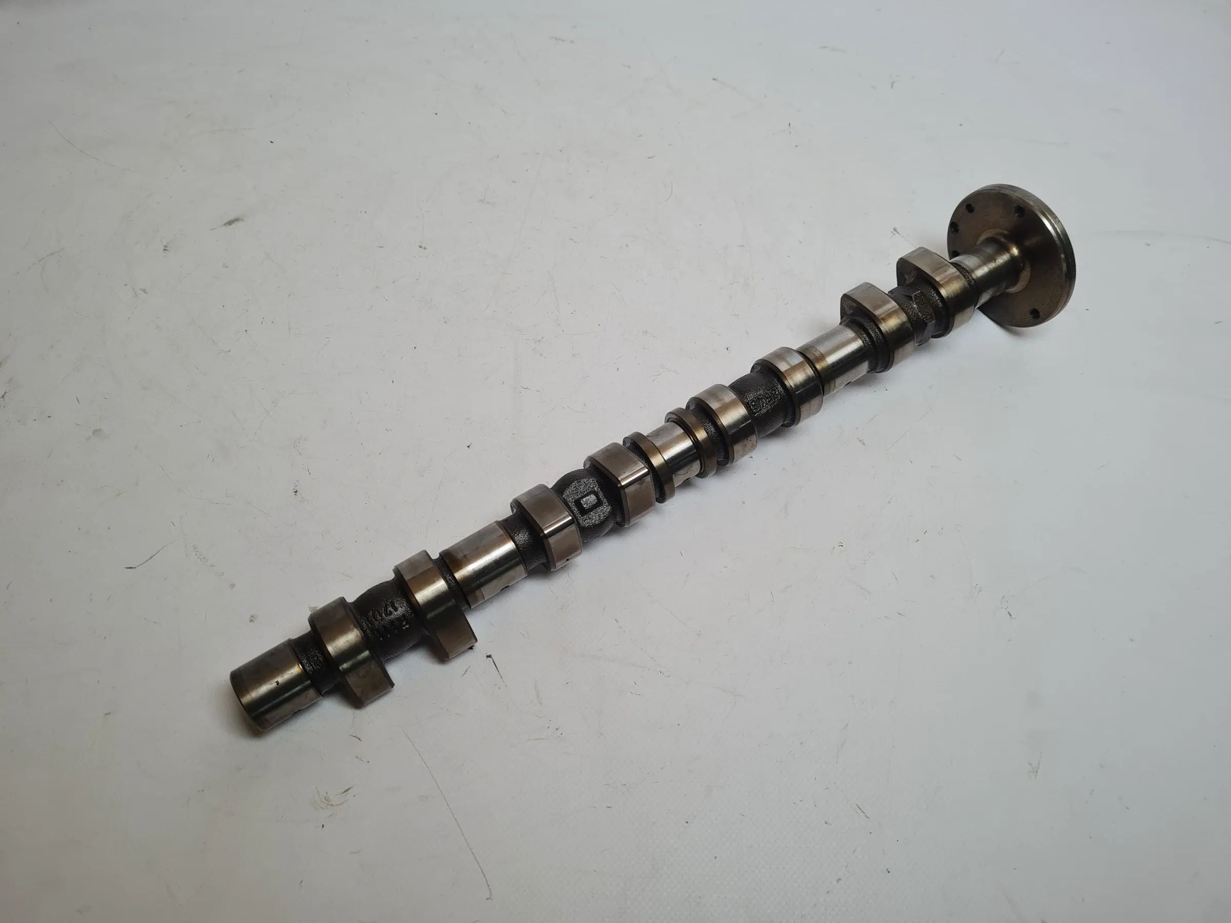 ต้นฉบับ Mercedes C-Klasse CL203 เพลาลูกเบี้ยวไอดี M111.955 R1111701
