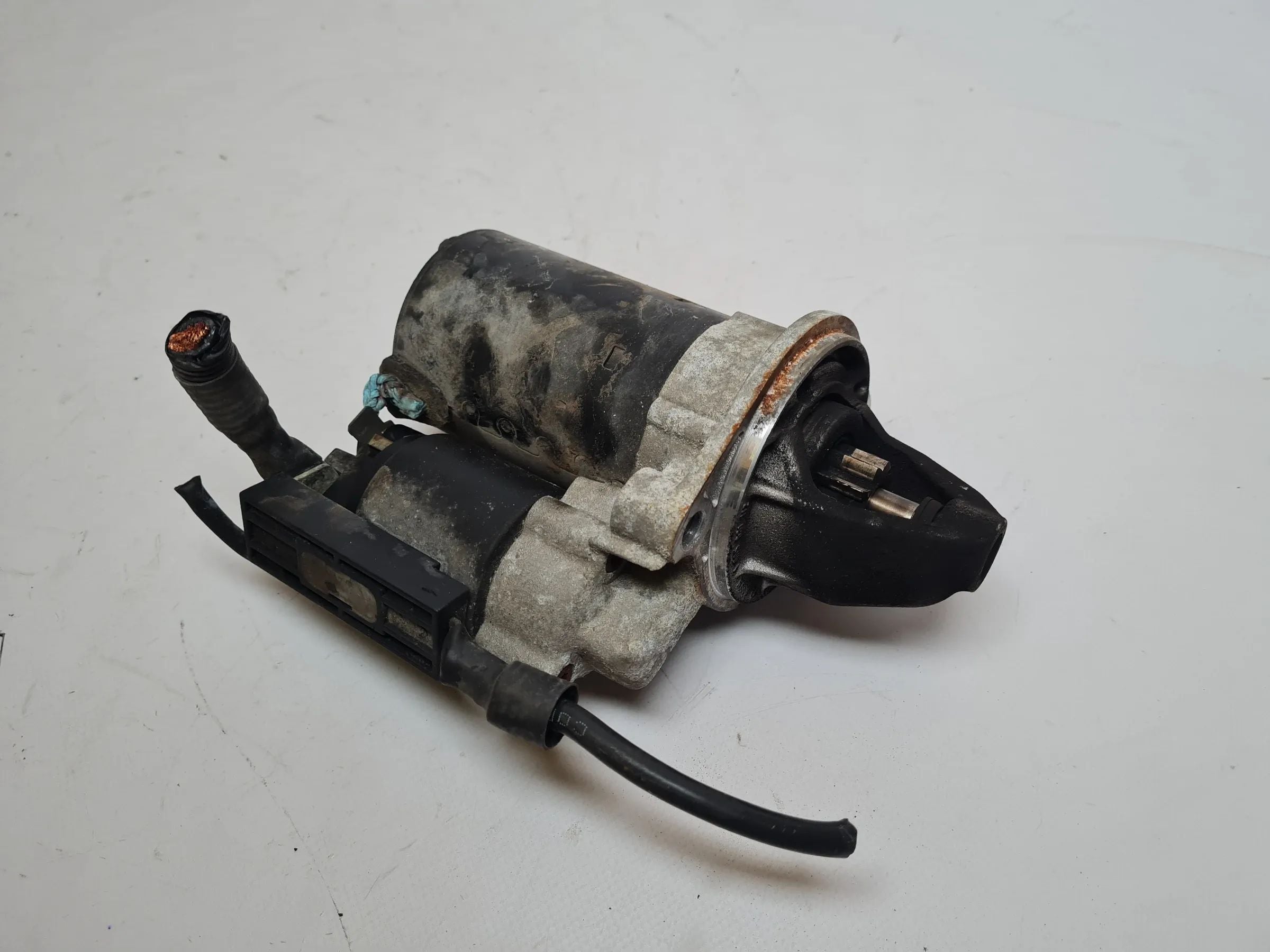 สตาร์ทเตอร์แท้ Mercedes C-Klasse CL203 A1005831112
