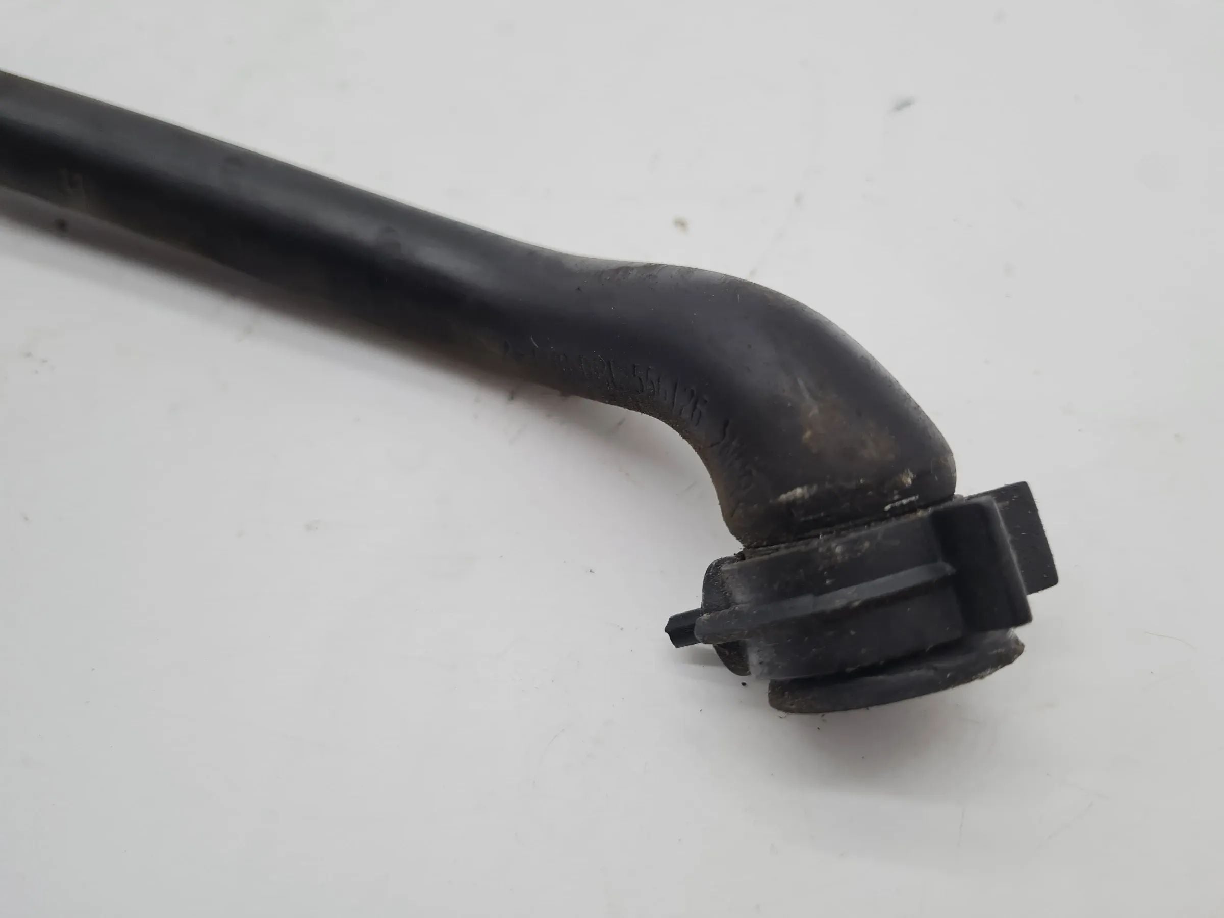 Original Mercedes C-Klasse CL203 クランクシャフトホース ホース A1110181582