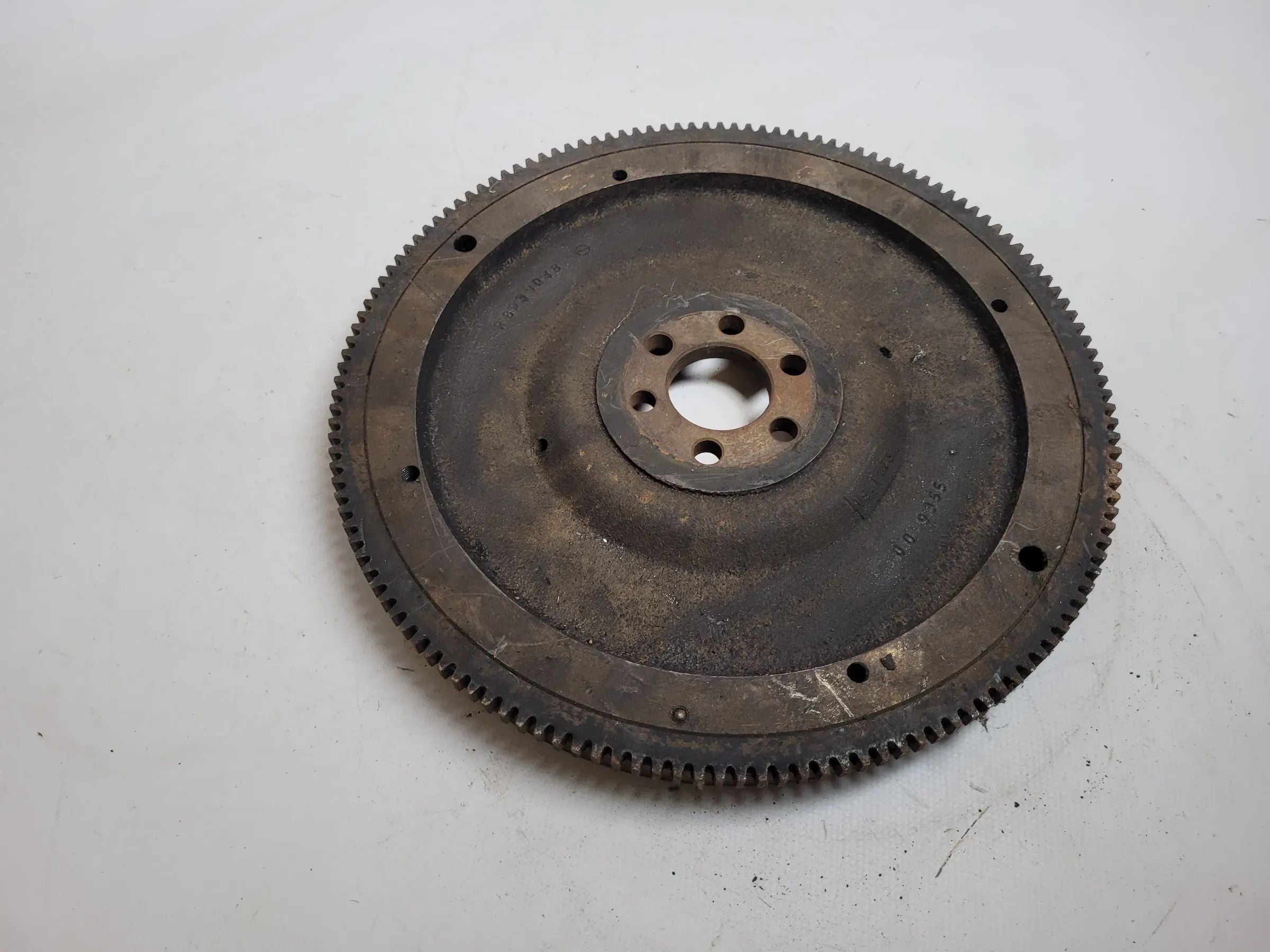 Original Opel Kapitän/Admiral/Diplomat B Schwungscheibe 8930051