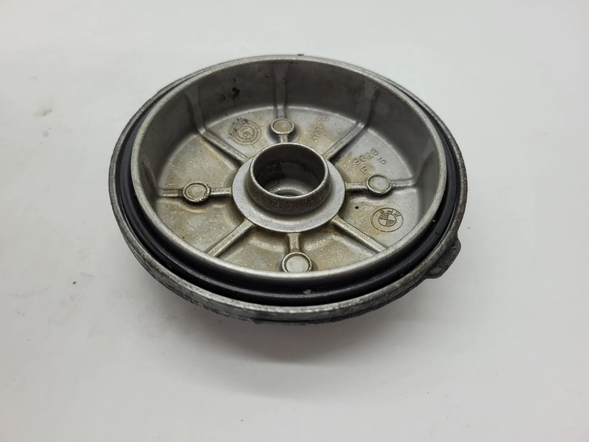 Original BMW 3er (E36) Ölfilterdeckel 03131-10