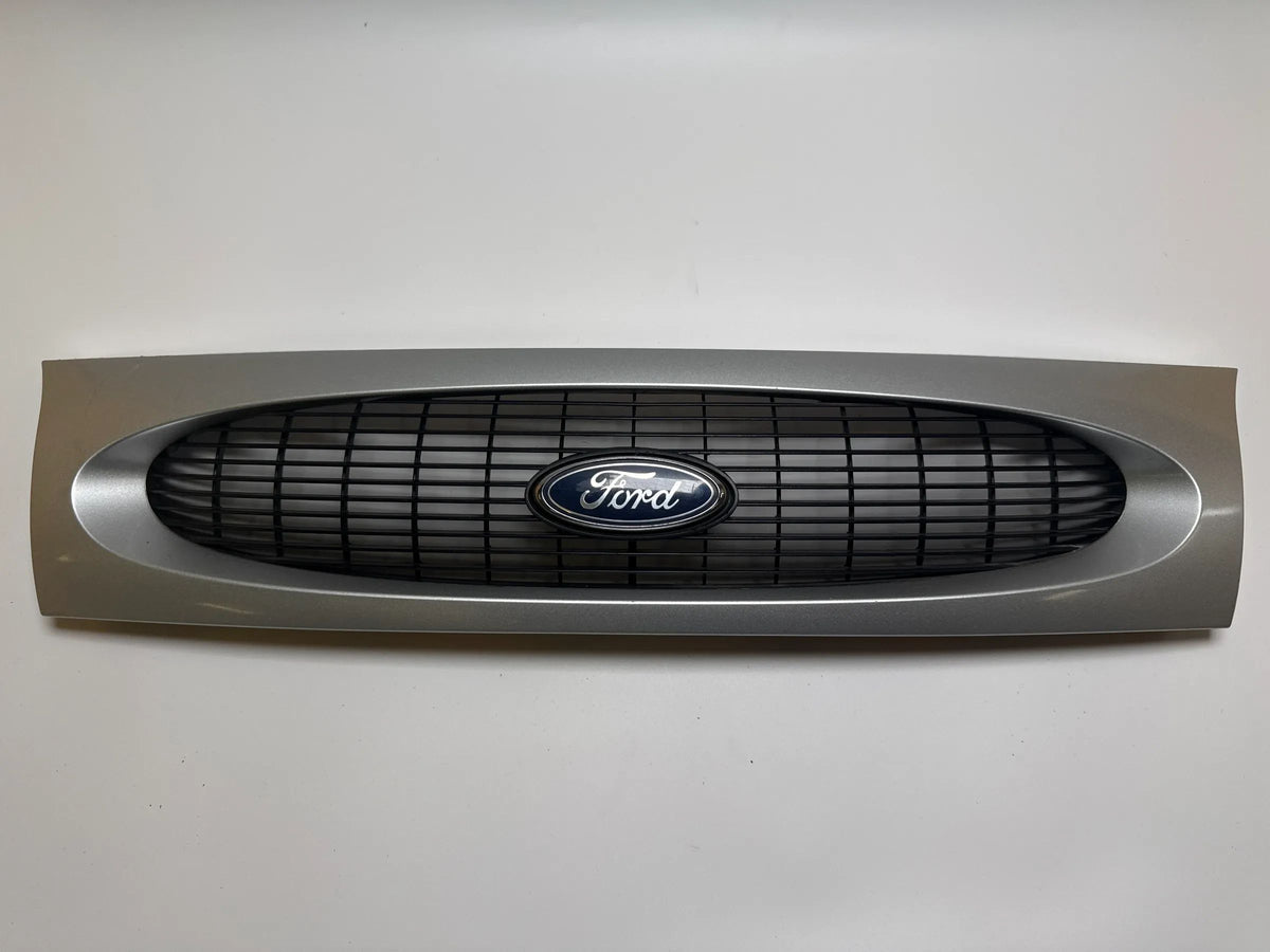 Calandre Grille Avant 96FB-8200-ACW Ford Fiesta Courier 1997 J5S