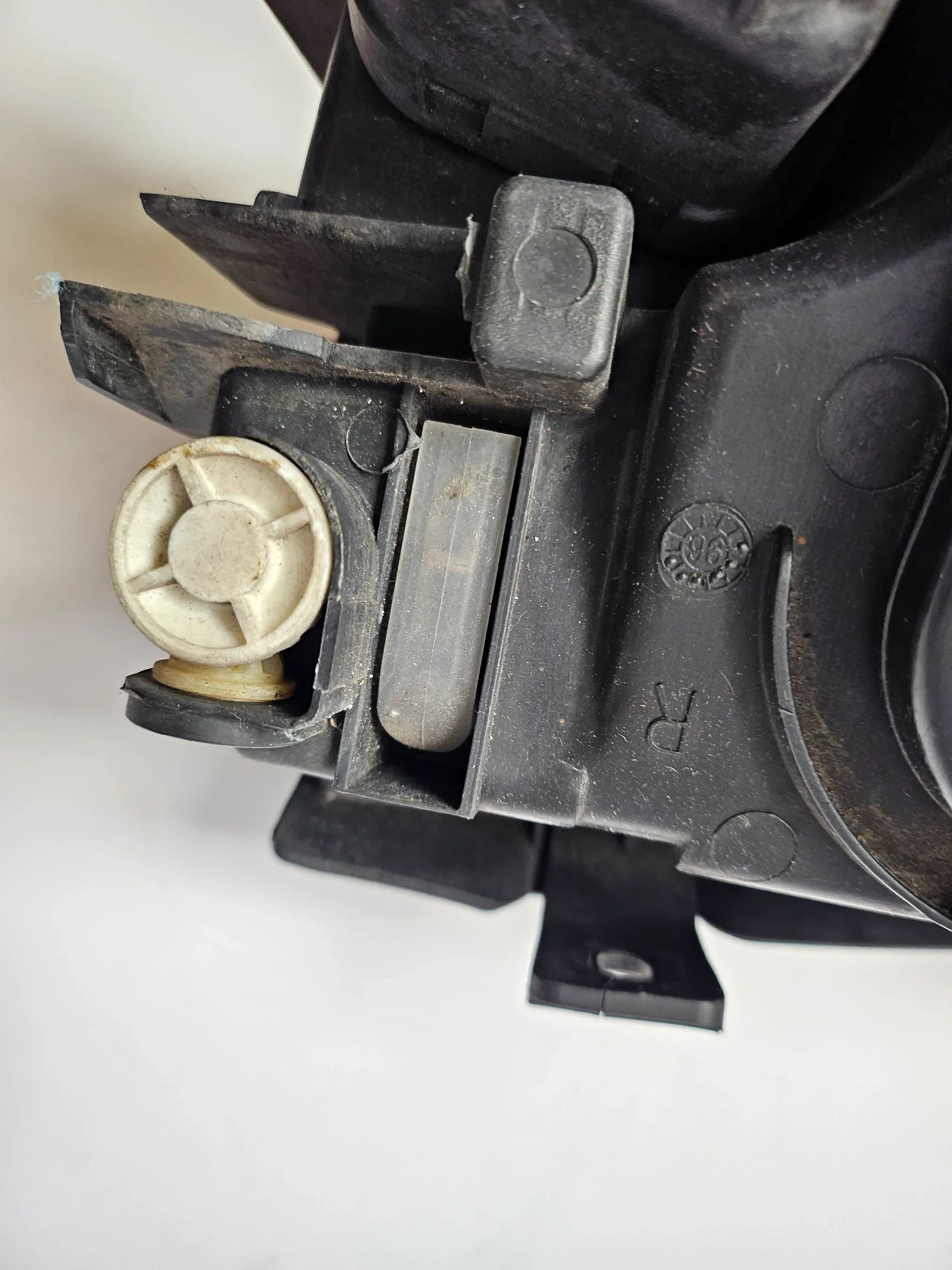 Original Valeo Audi B5 A4 1.8 Headlight Right 8D0941004A 