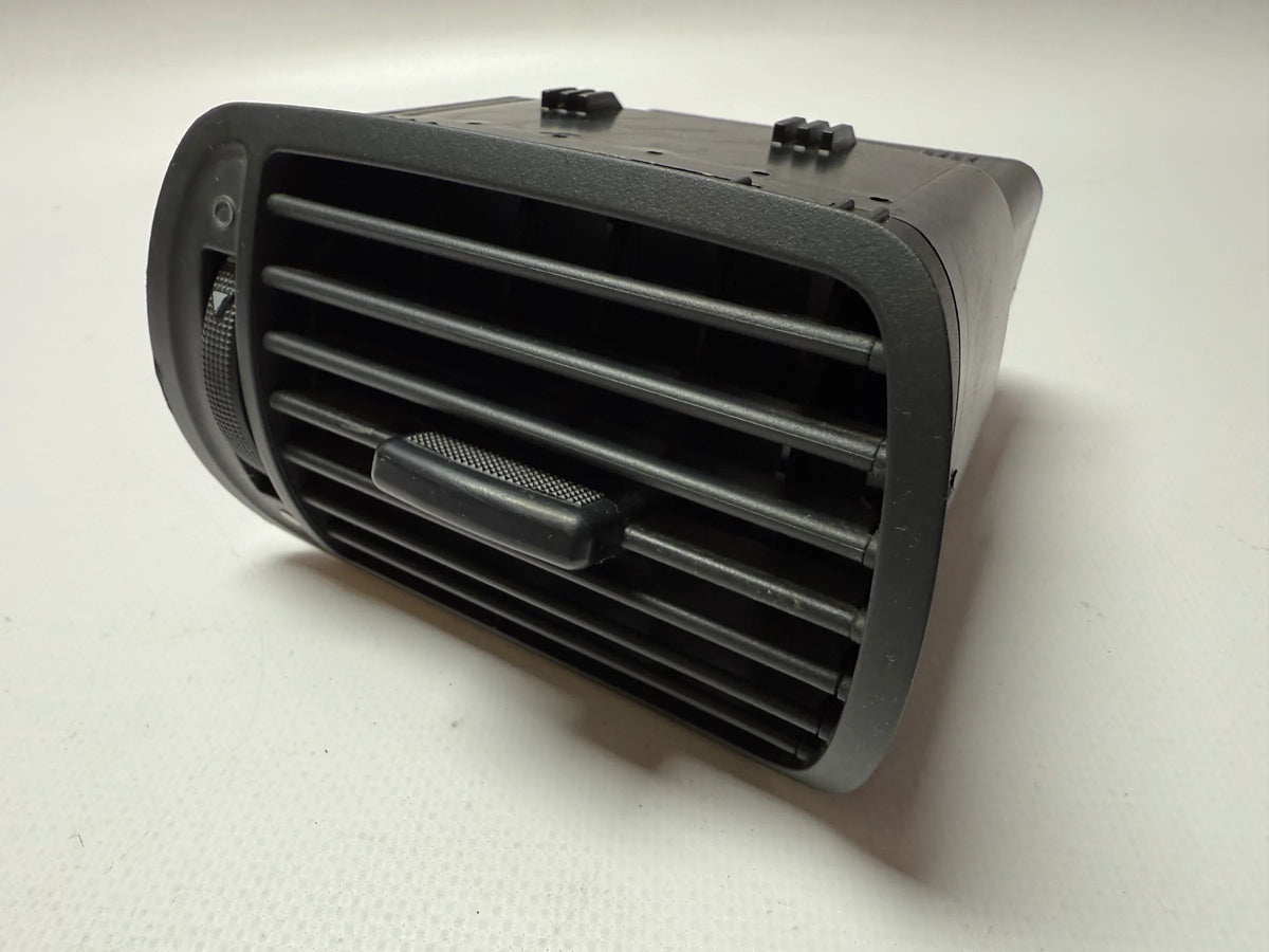 Original Audi A3 8L Lüftungsdüse Luftausströmer Links 8L0 820 901