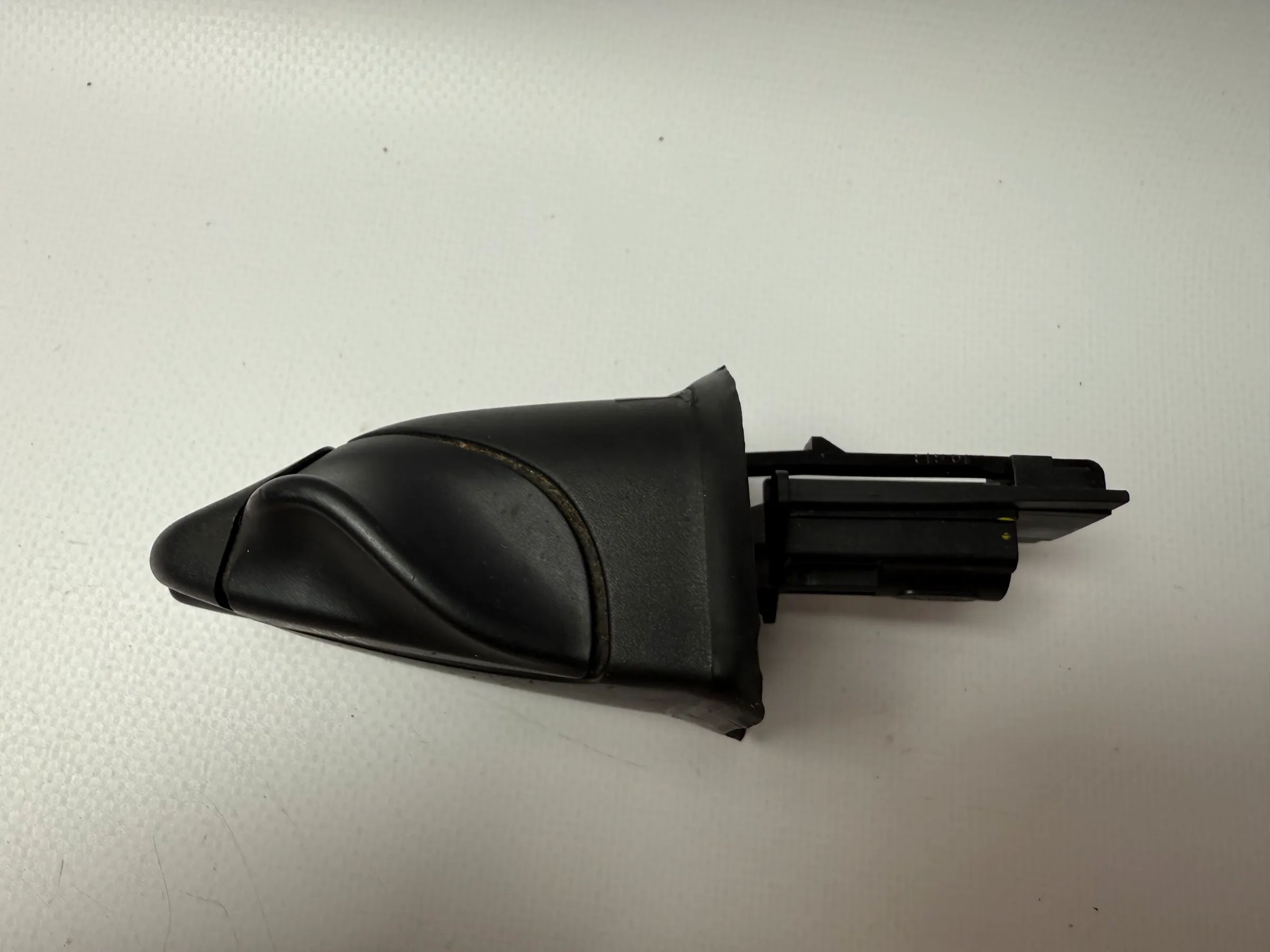 Original Ford FOCUS 1 Turnier switch radio control 98AB14K147AD 