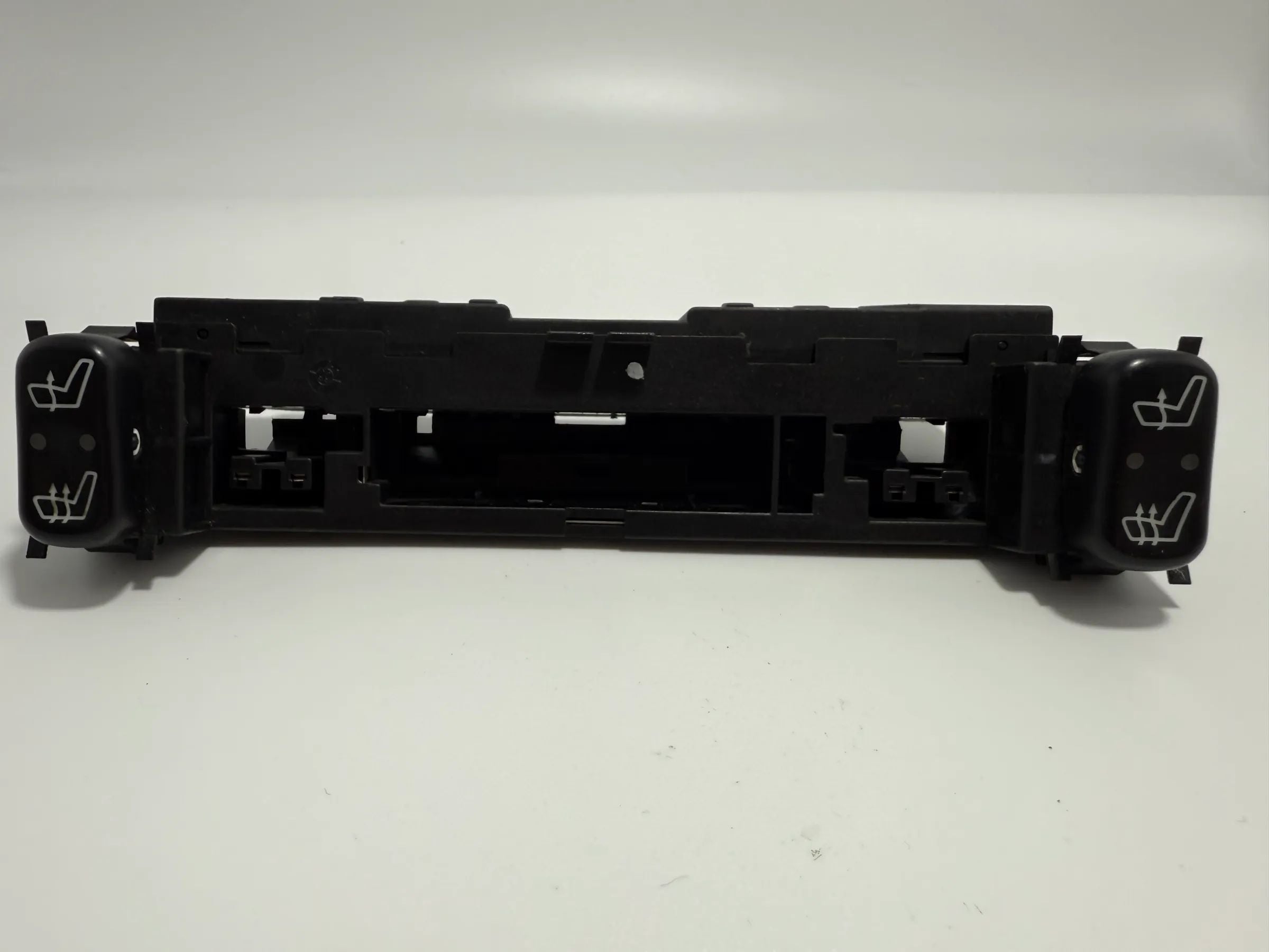 Originele Mercedes-Benz C 250 Bedieningspaneel Stoelverwarming 2108200151