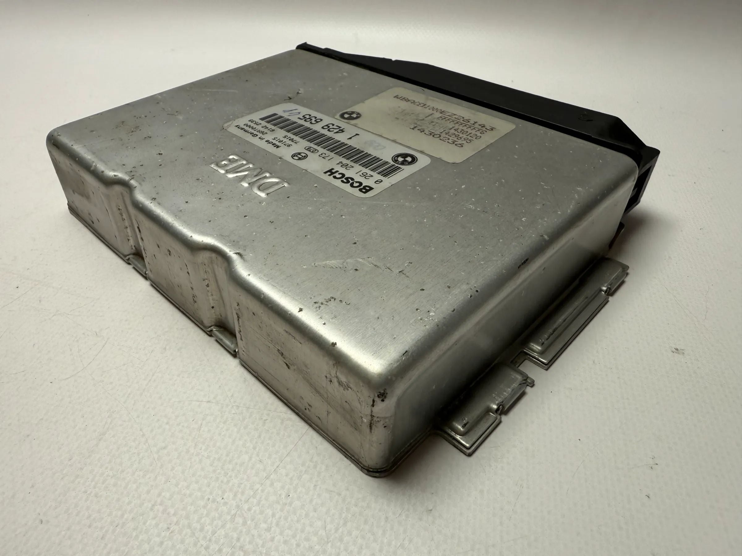 Оригинальный блок управления двигателем BMW 316i E36 1429695 / 0261204173