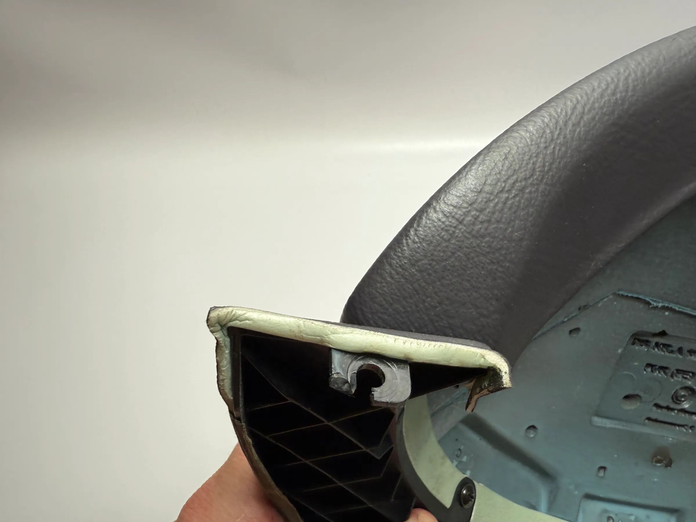 Original MERCEDES Classe (W168) Revestimento Conta-rotas 1.7 A1686800017 LL