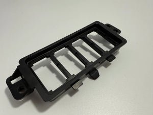 純正マツダプレマシー1.9 CP/323スイッチパネルボタンStanley