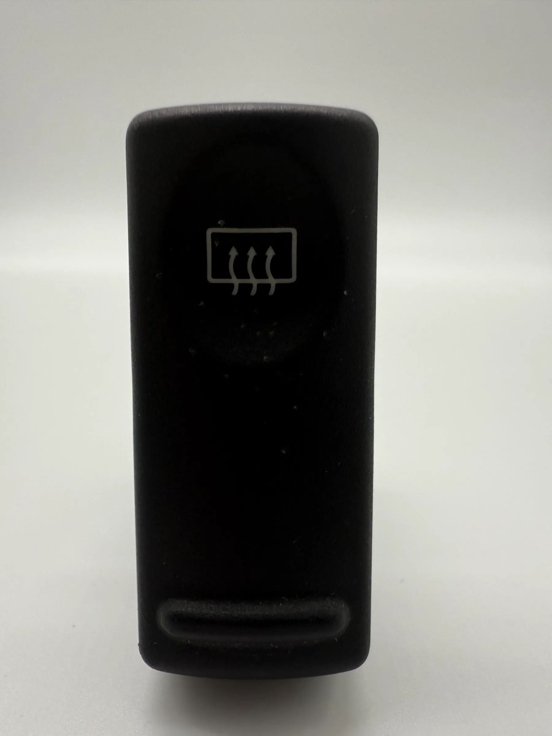 Oryginalny przełącznik ogrzewania tylnej szyby Renault 19 II/III Cabrio DAV 7700817338