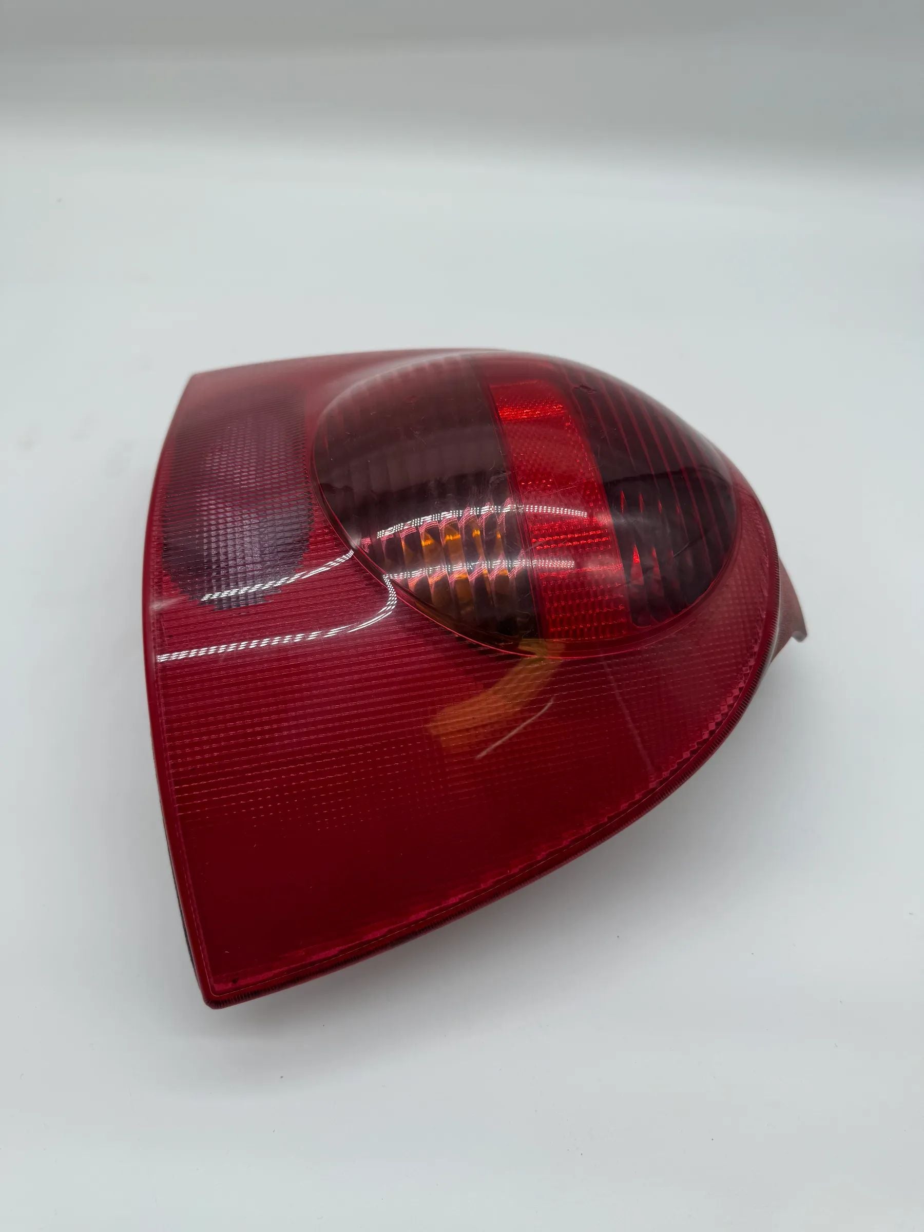 Renault Twingo C06 rear light brake light tail light right, 7700426320 