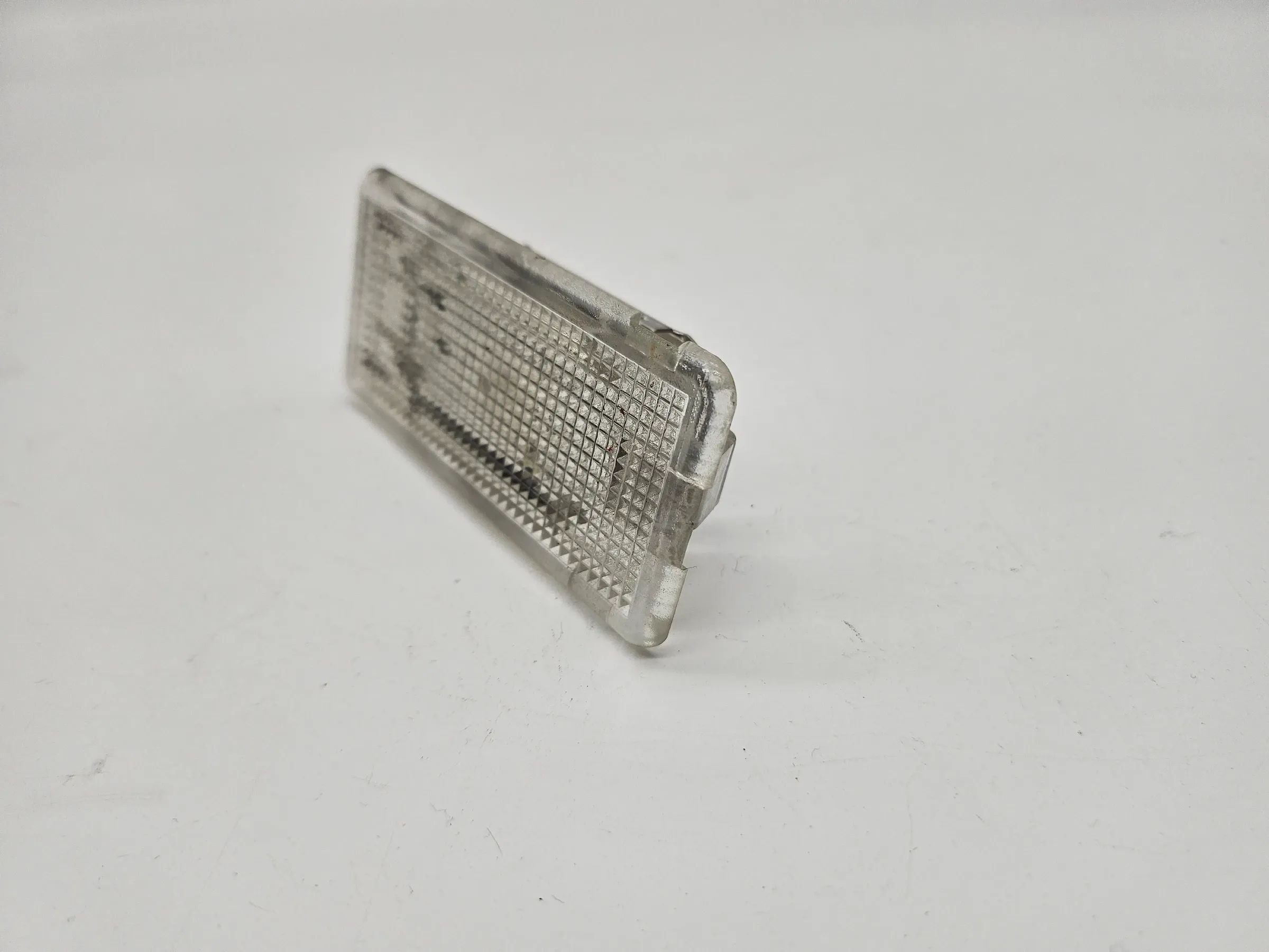 oryginalne BMW X5 E53 oświetlenie wnętrza lampka klapy bagażnika 8382358