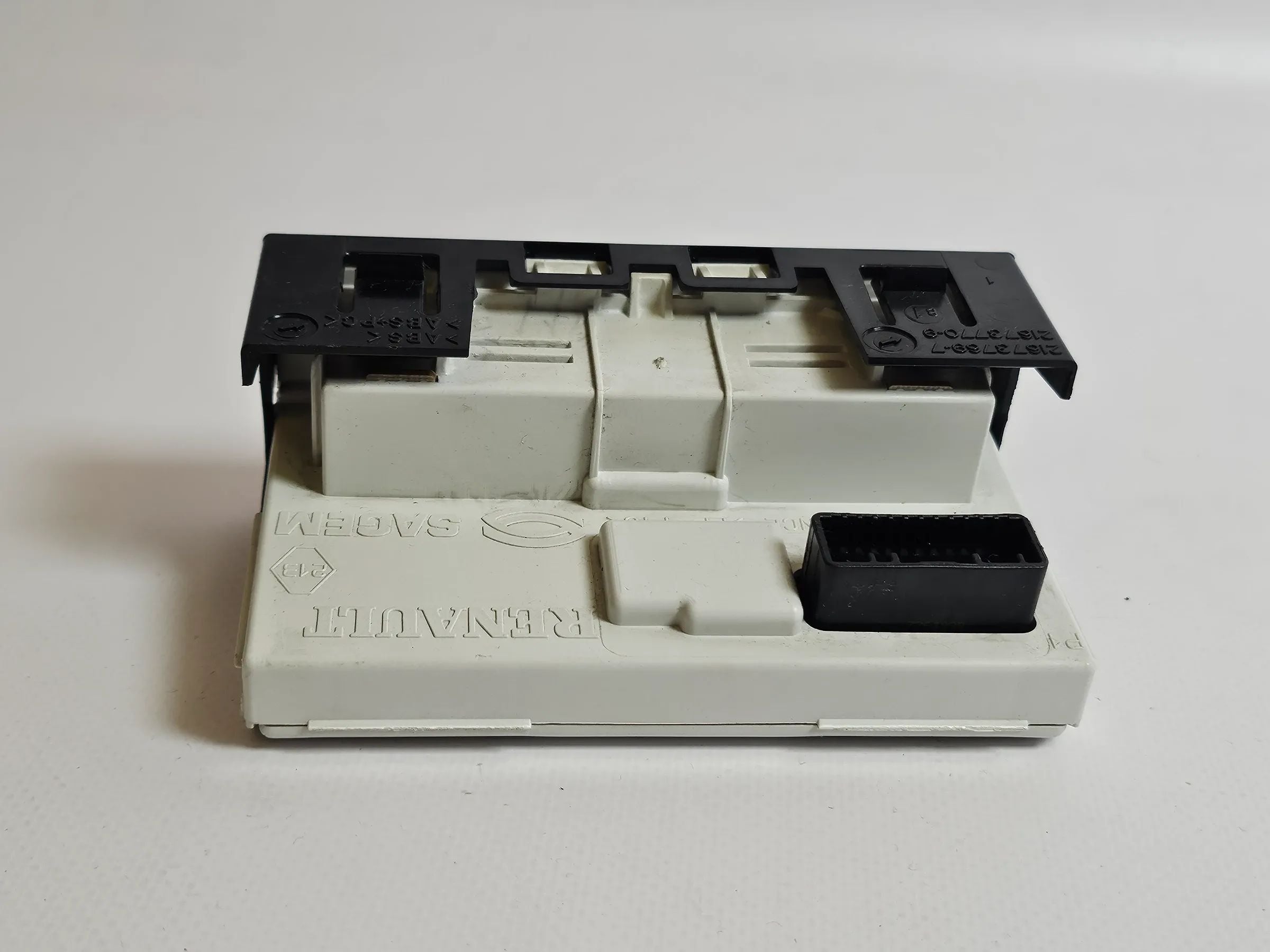 Original Renault Clio 2 Infodisplay Display Anzeige 8200380298