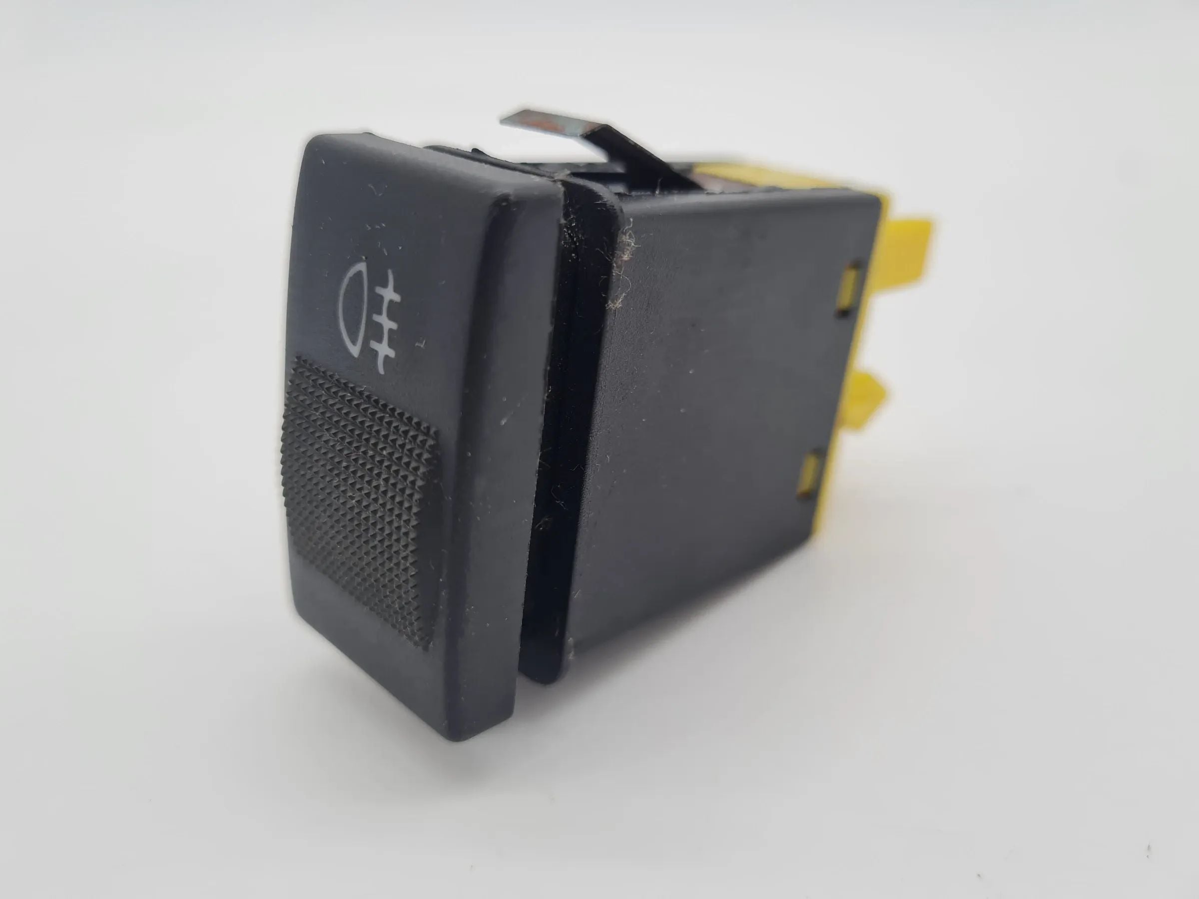 Original AUDI A4 (8D2/B5) Schalter Nebelschlussleuchte 4D0941563