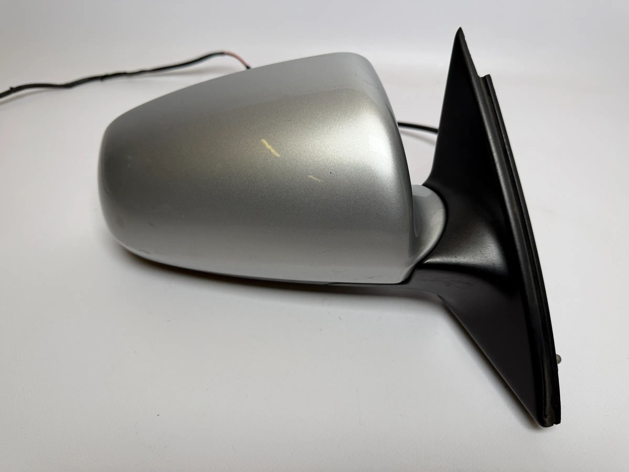 Original Audi A4 (8EC/B7) Außenspiegel Rechts Silber E1010681