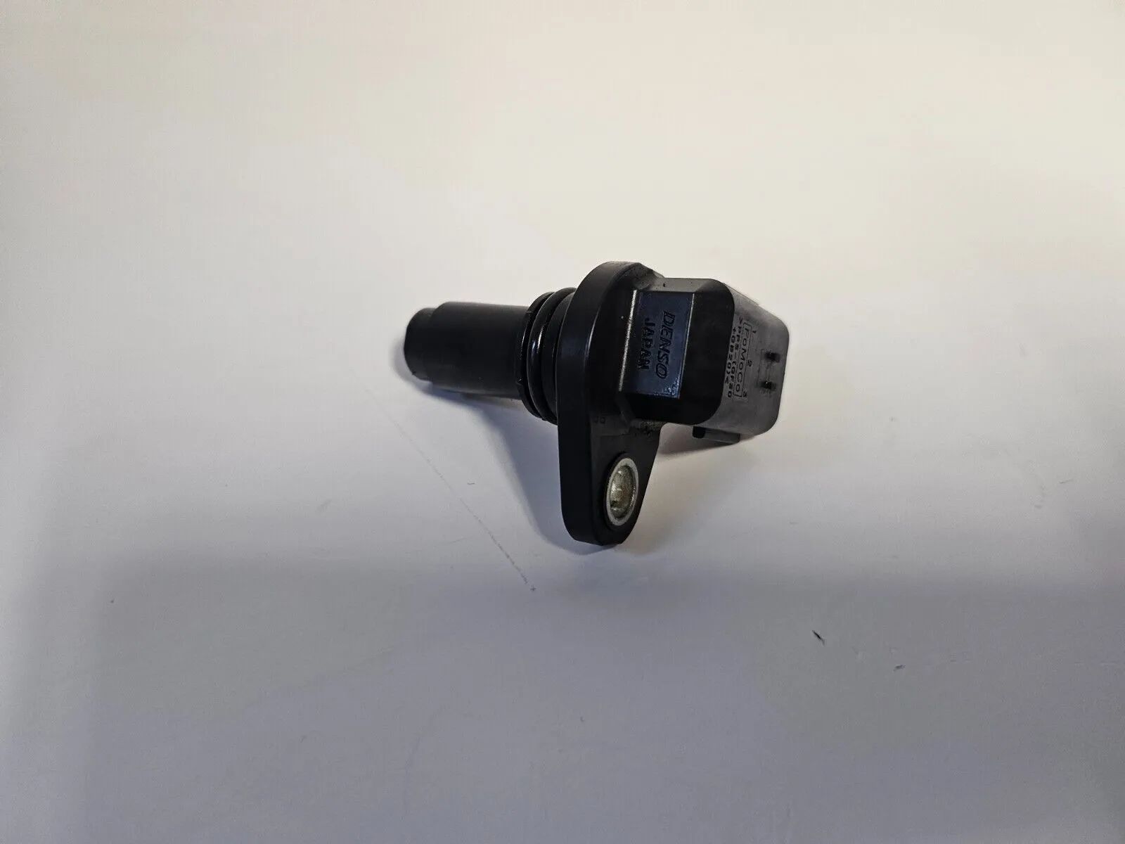 Volvo XC90 II 2.0D D5 D4204T11 165KW Eksantrik Mili Sensörü 31272689 31491073