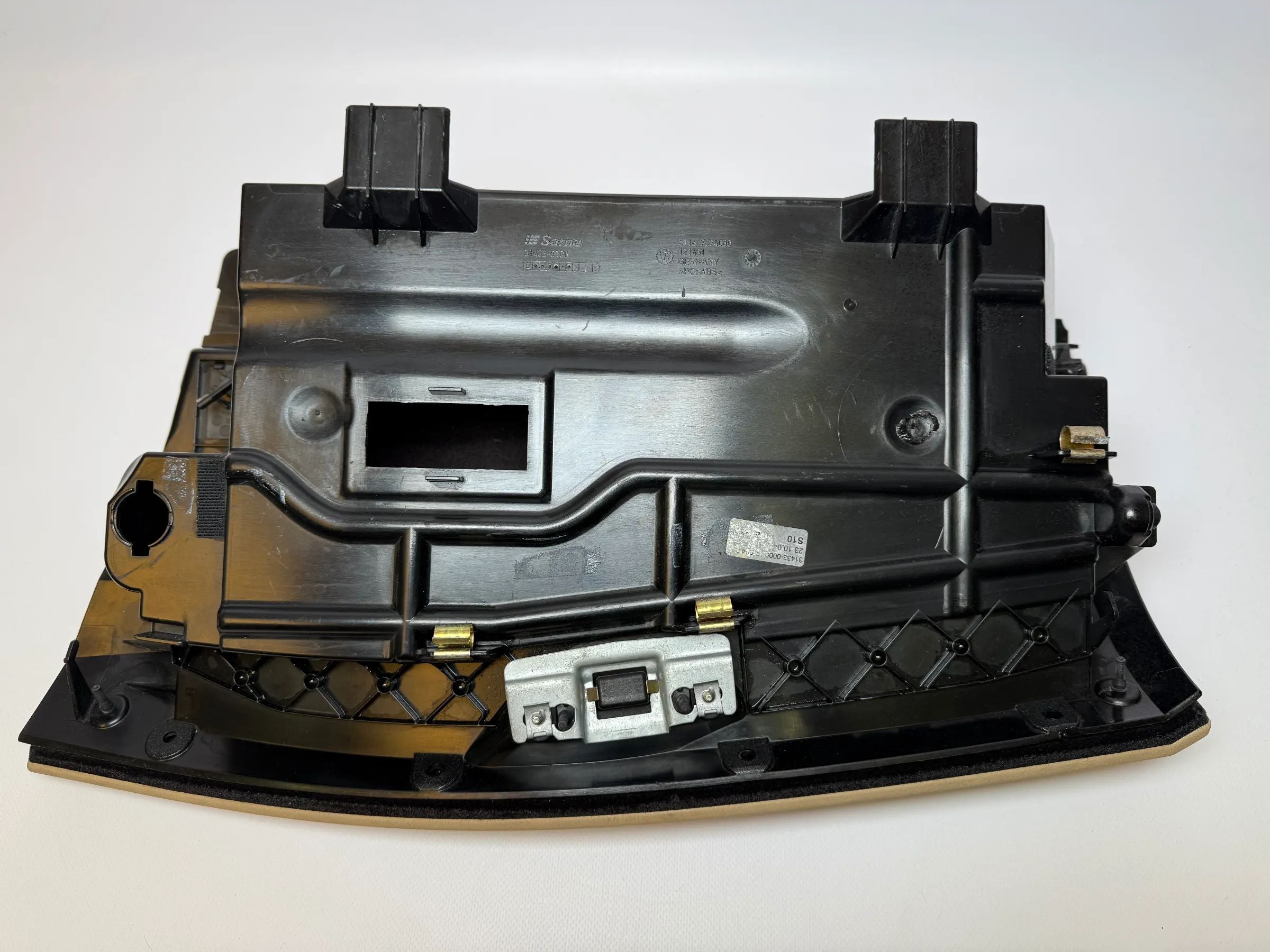 Oryginalna schowek pasażera BMW 5 E60/E61 po prawej beżowy 51.16-7 034 080