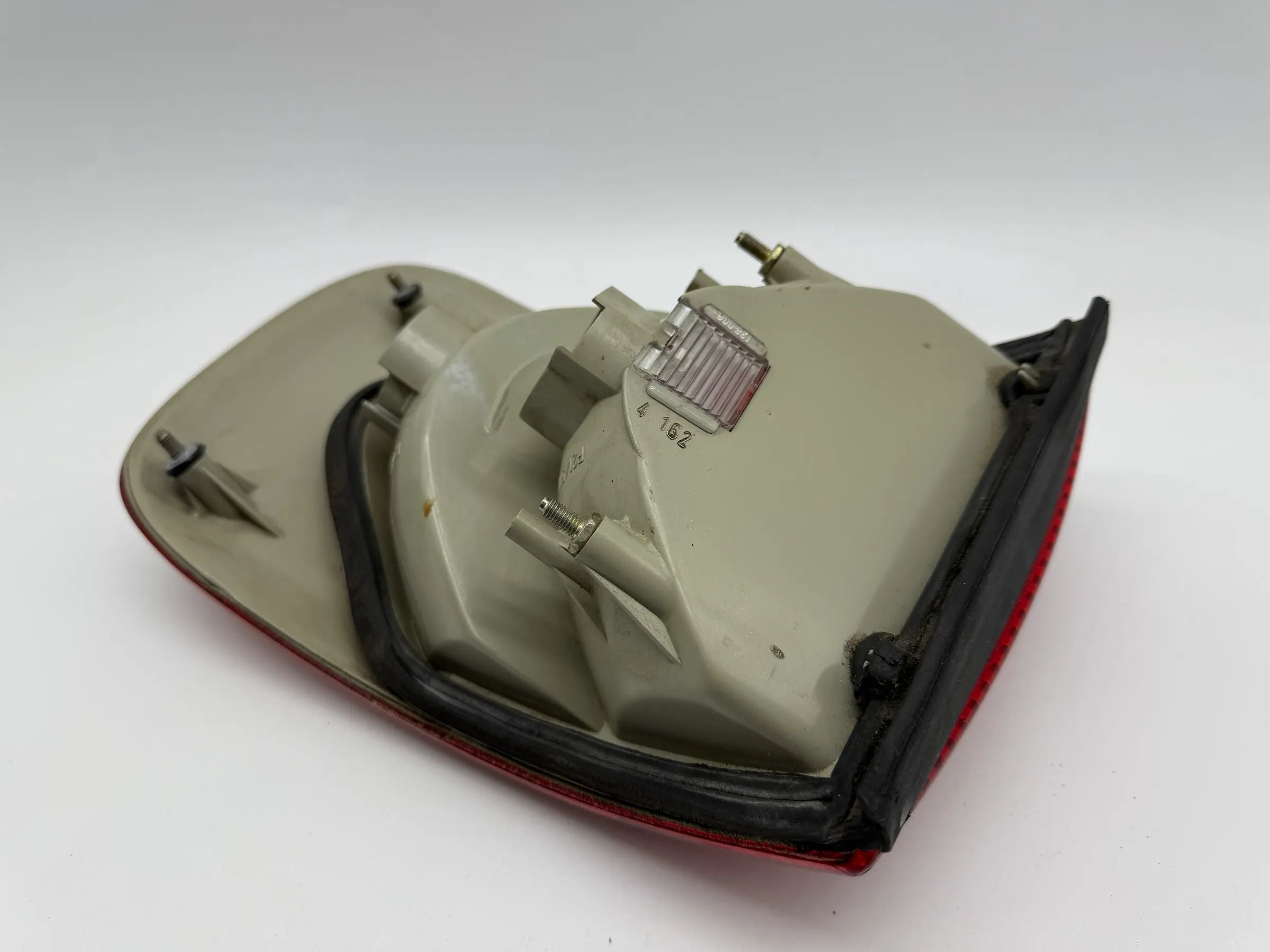 Original Audi A80 Cabriolet (8G7) Rückleuchte / Rücklicht Links 8G0945095