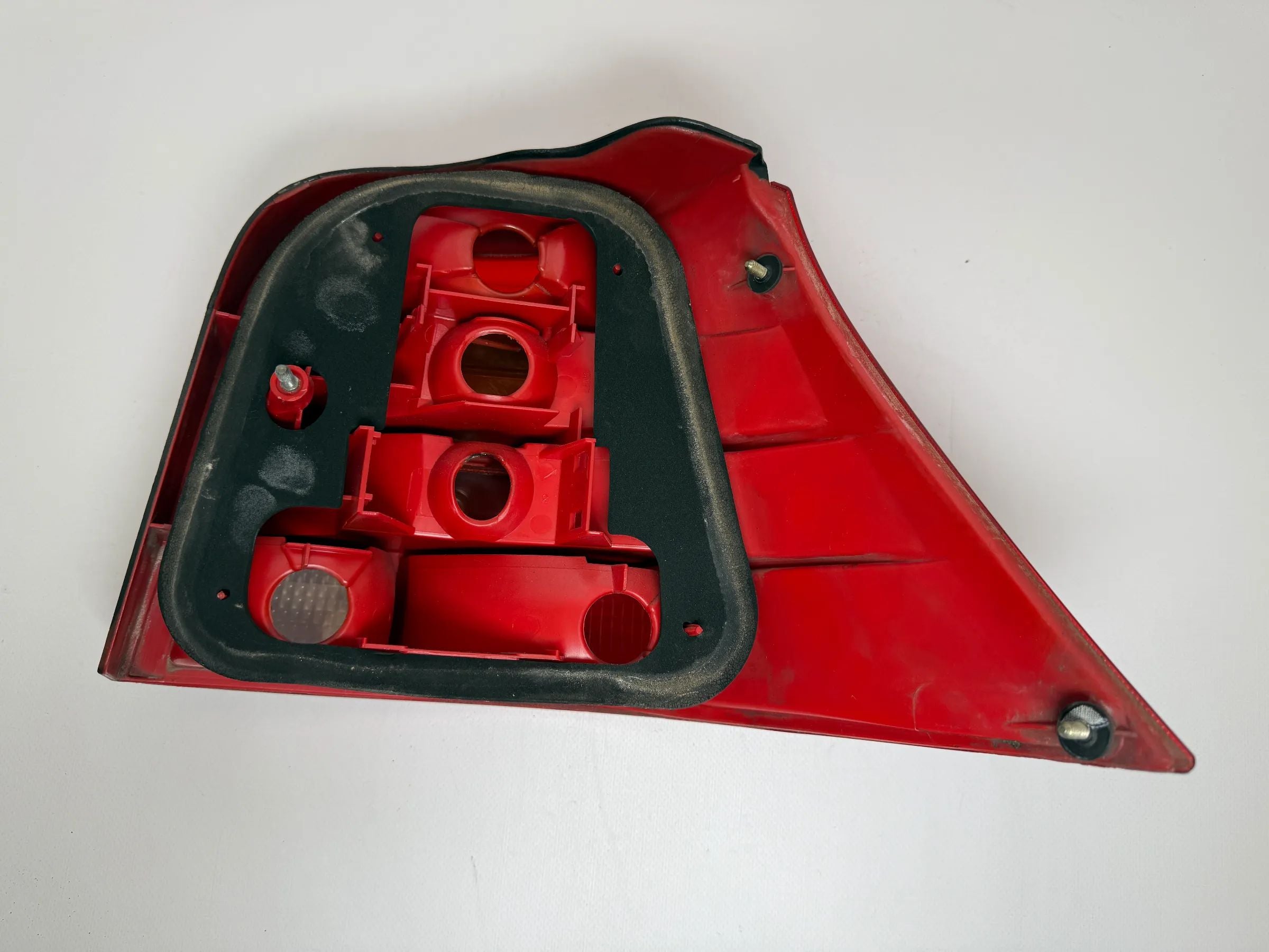 Original VW Golf IV 4 (1J1) Rear & Brake Light Left Valeo 1J6945095Q